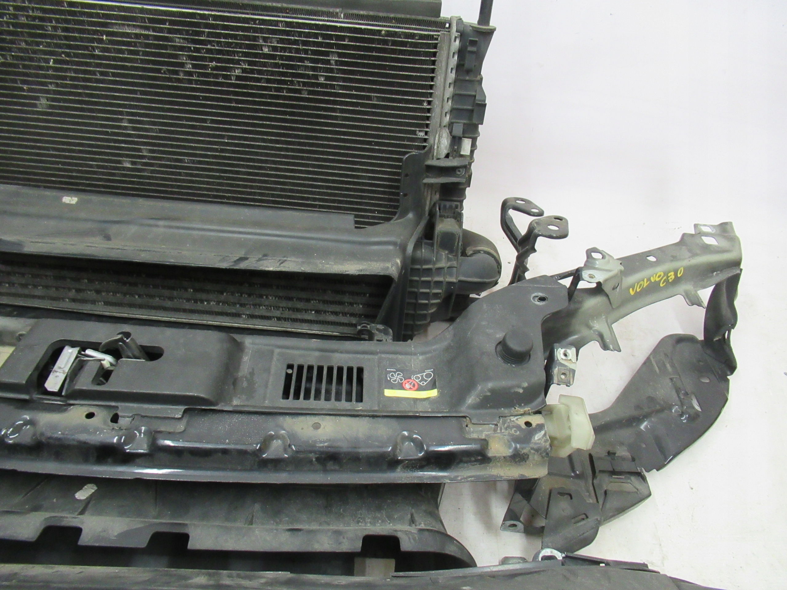 support panel for radiators radiator sider VOLVO C30 2.0 D