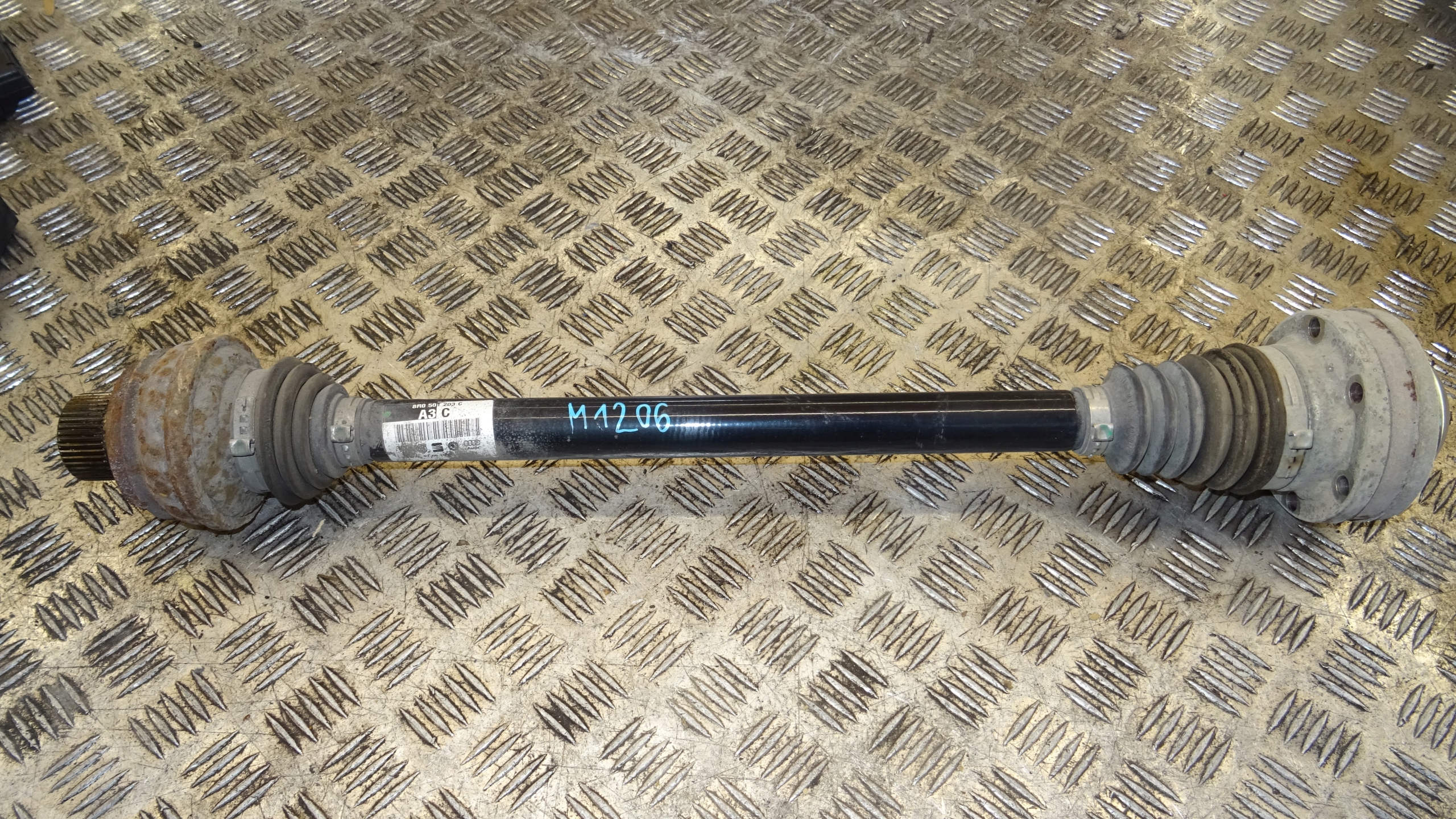 semi-axis AUDI 8R0501203C A6 C7 4G0
