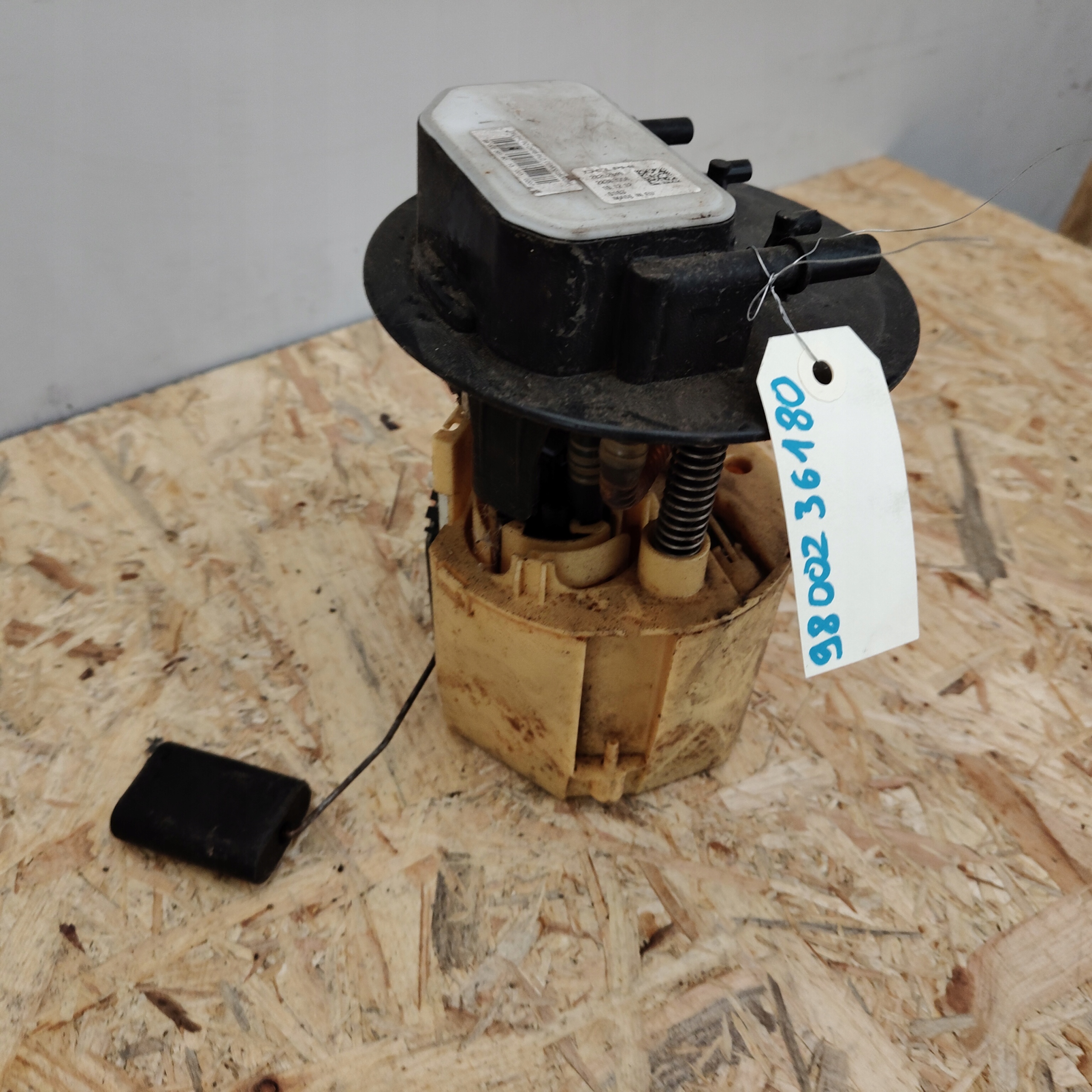 feed pump trim PSA 9800236180
