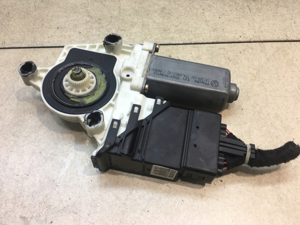mini motor windows left rear part GOLF IV 1J4839729G