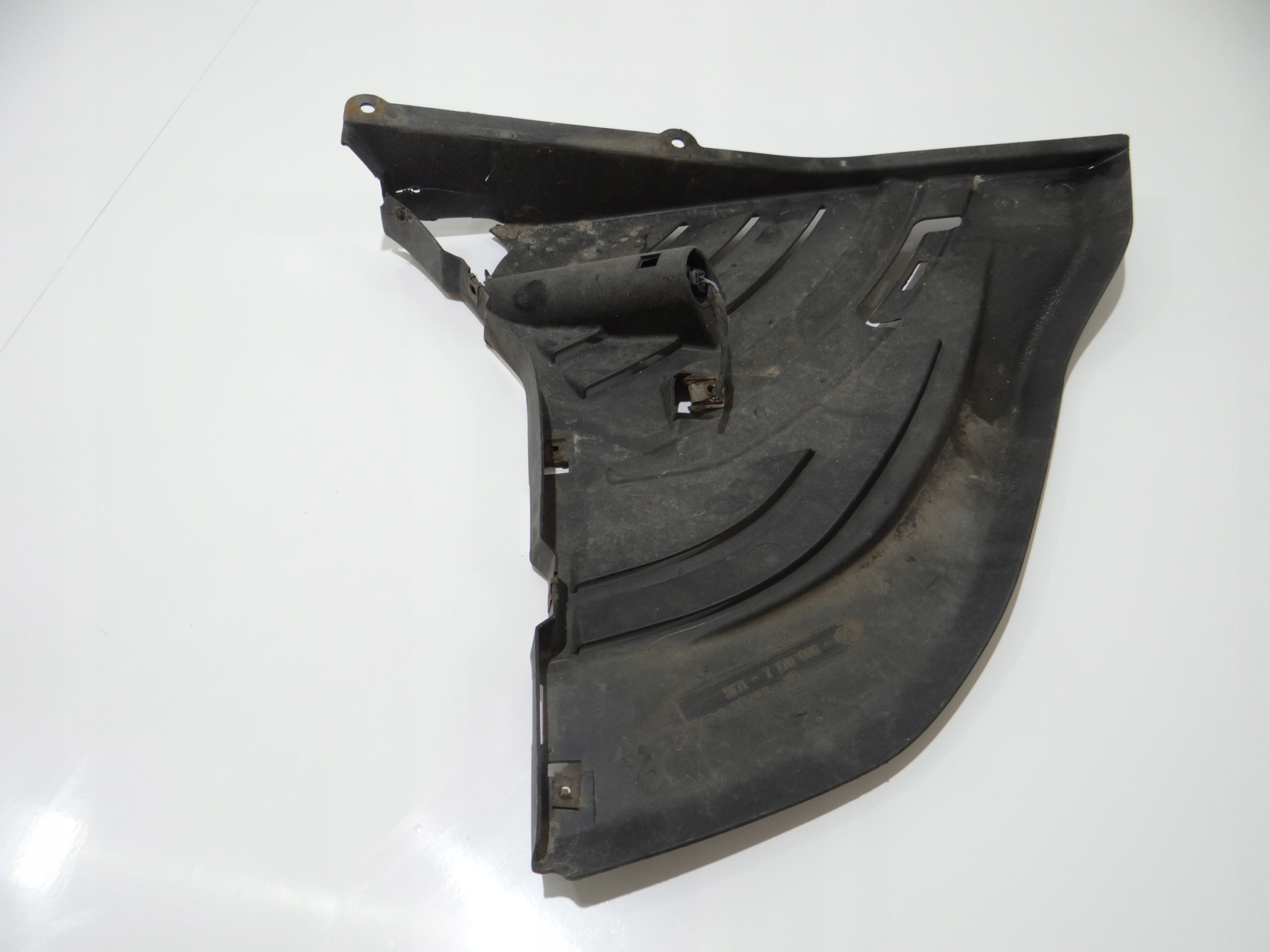 motorabdeckung untere rechts BMW E65 LCI 7170006
