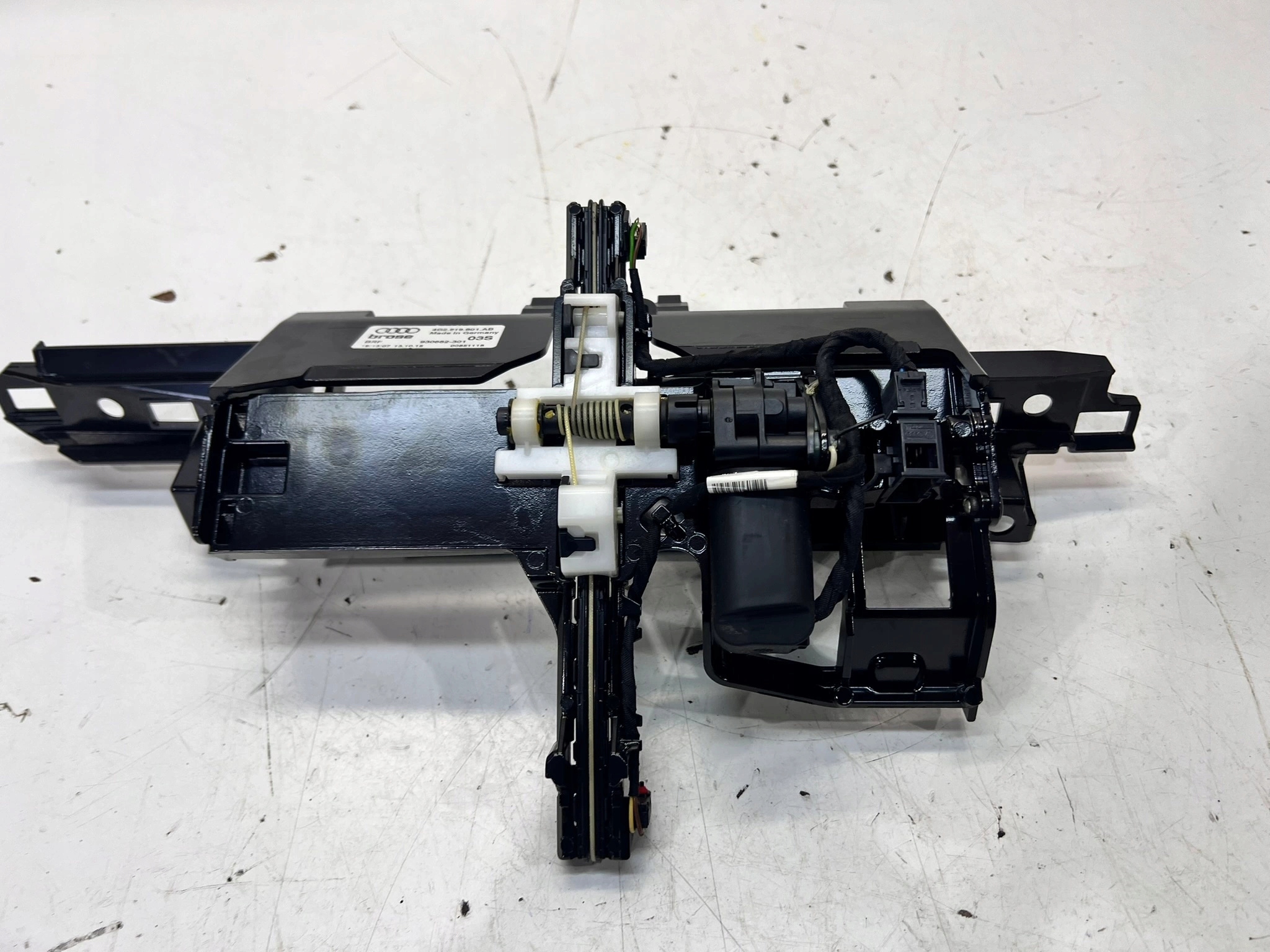 WINDA WYSWIETLACZA AUDI A6 C7 A7 4G2919601AB UK