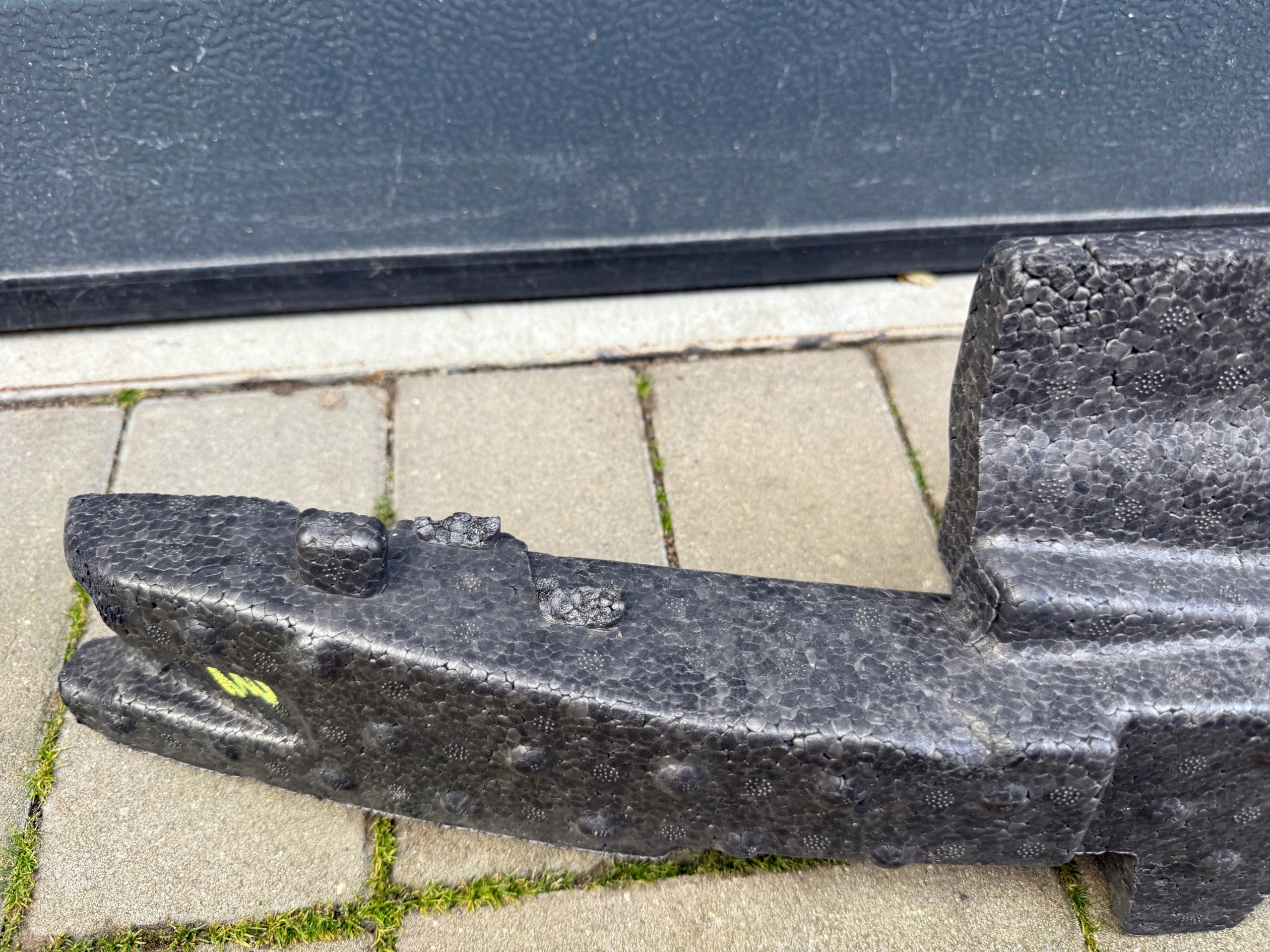 Opel Meriva B absorber nárazníku předek 13378390