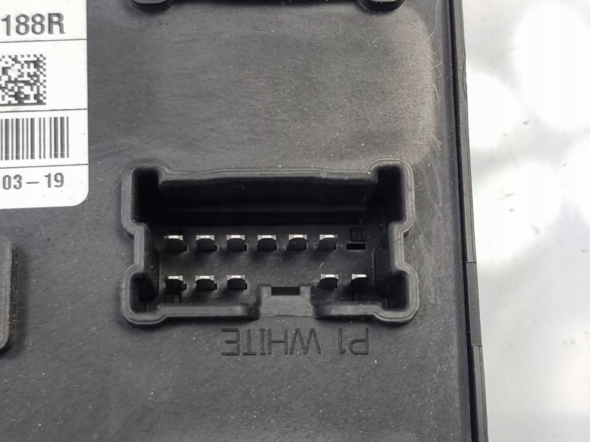 module 231A02188R EMM RENAULT TRAFIC III