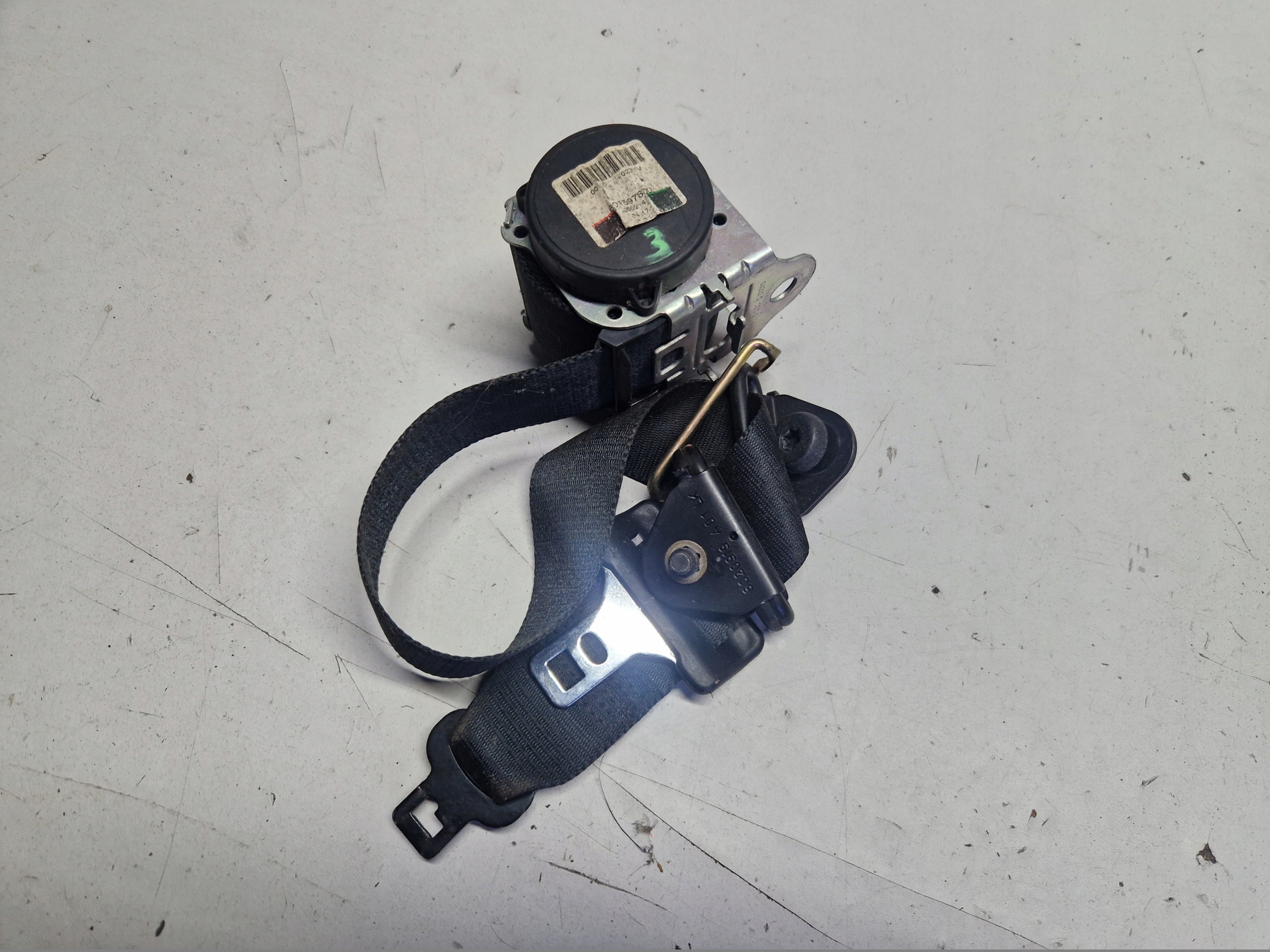 FORD c-max MK1 ремень безопасности середина 601597800