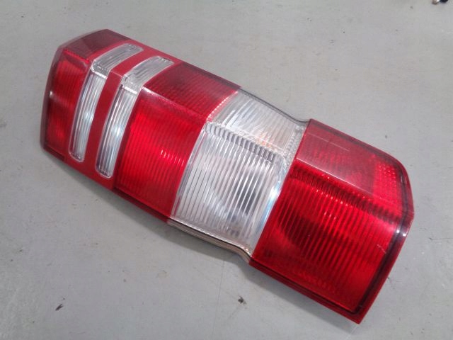 MB SPRINTER W906 13 LAMPA PRAWY TYŁ A9068200264