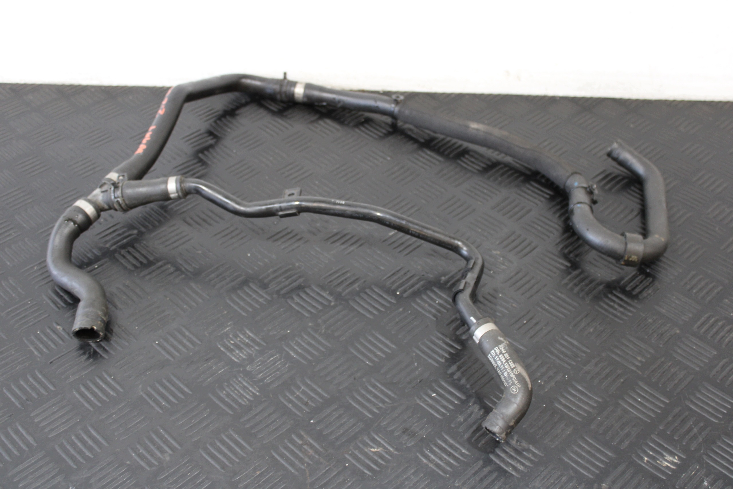 crijevo prijenos vode A2465011358 MERCEDES CLA W117 2,2 CDI