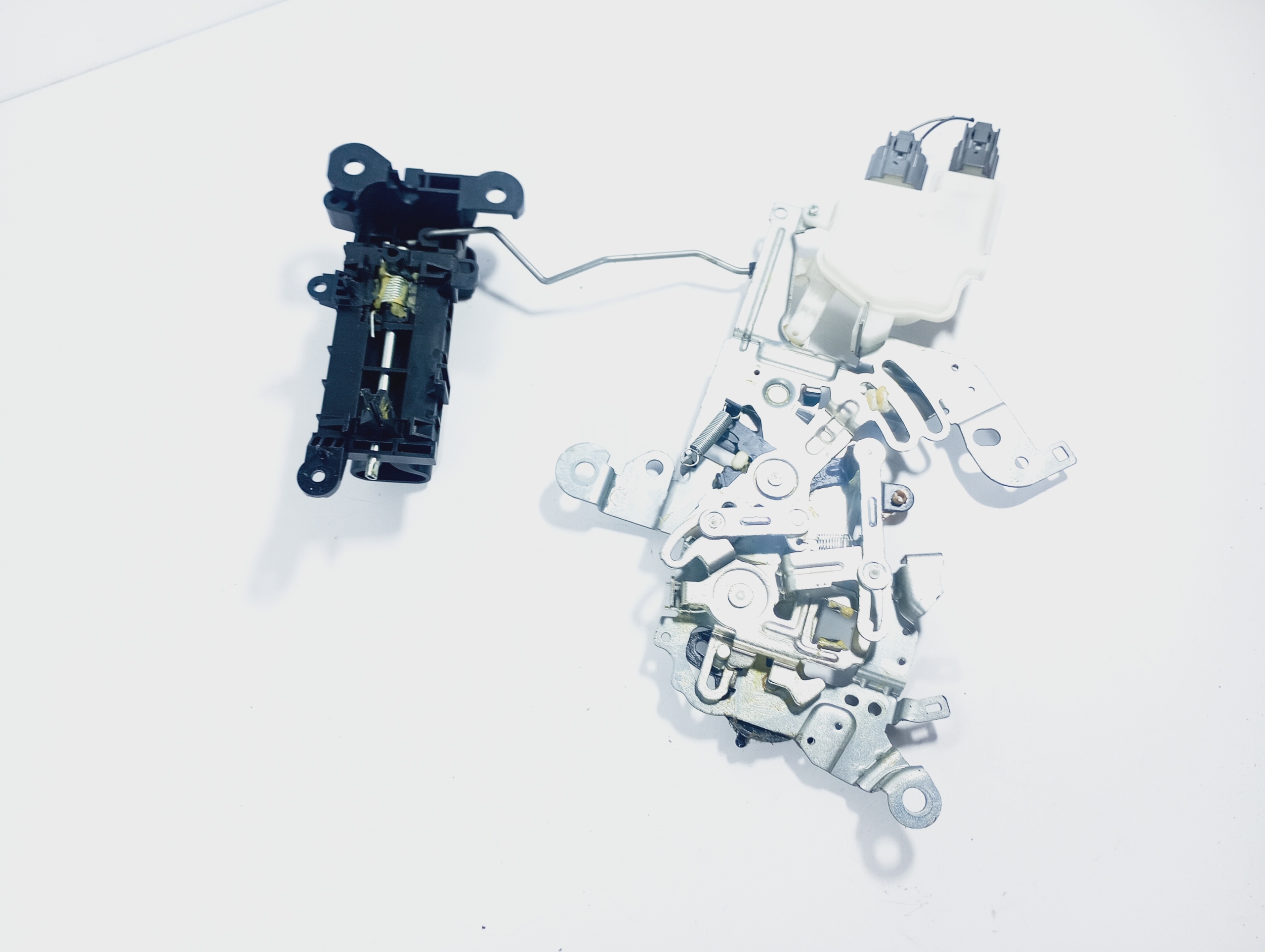Dämpfer Tueroeffner links heck MAZDA 5 V 05-15