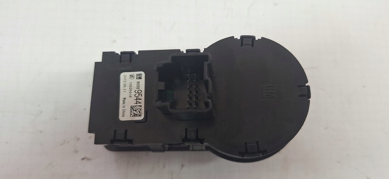 Interruttore comando luci OPEL MOKKA 96989544