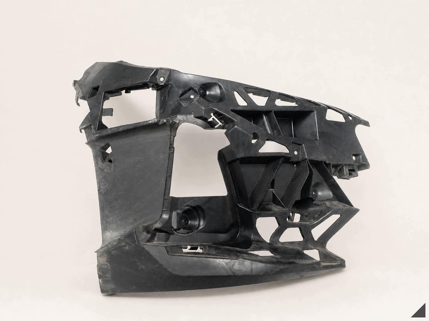 BMW 3 G20 G21 LCI LIFT 22-26 držák příčka nárazníku BASIC předek pravý