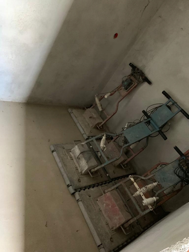 Wibrator rolkowy do płytek przemysłowych Raimondi Kod producenta Raimondi