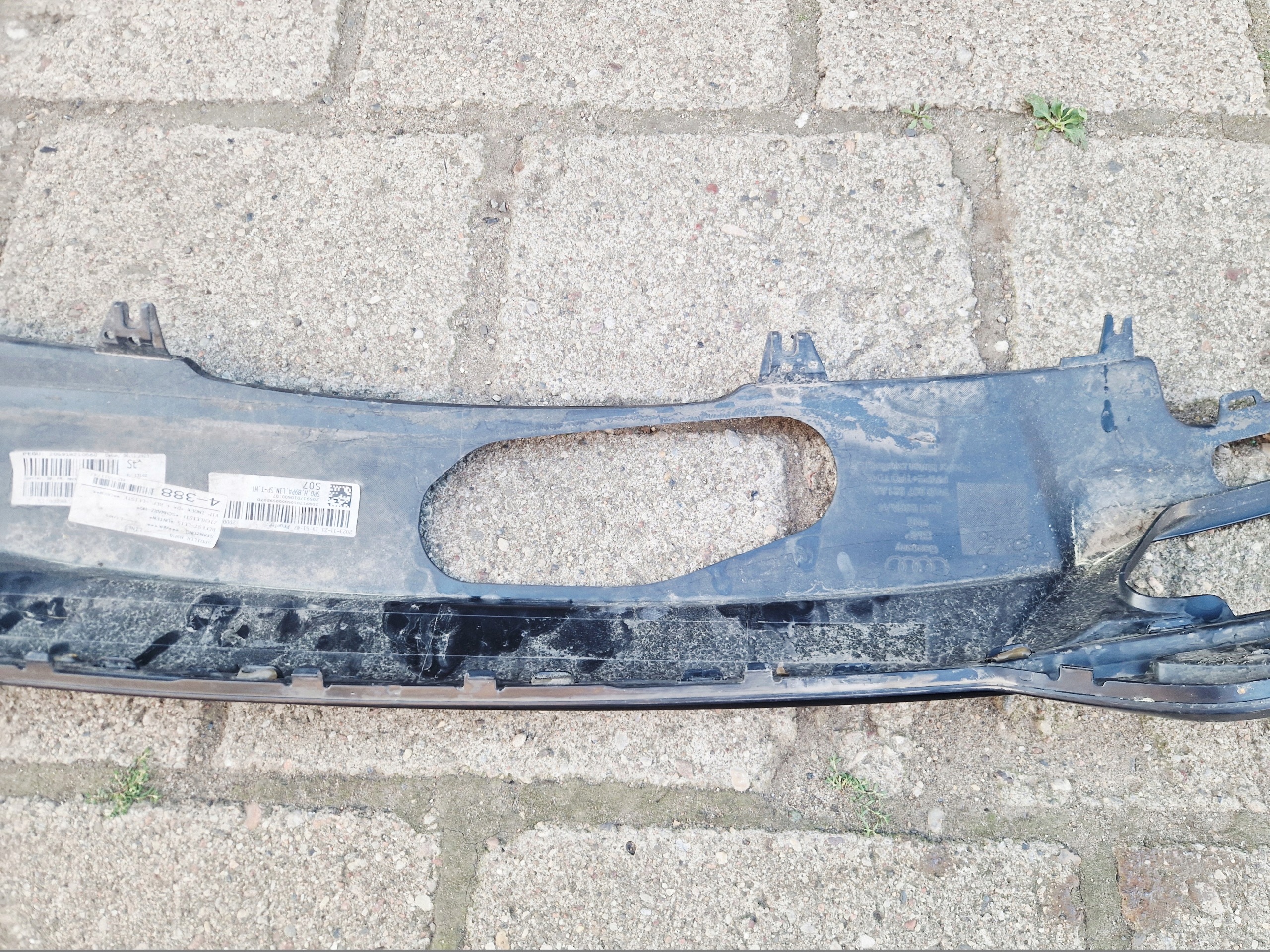 AUDI A4 B9 KOMBI S-LINE diffusore accessori Paraurti posteriore 8W0807521AA