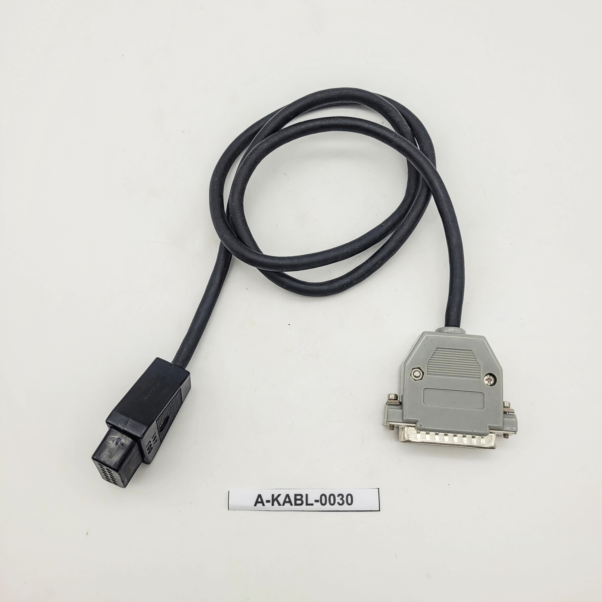 Kabel szeregowy DB25 do DB15 (Commodore/Amiga)