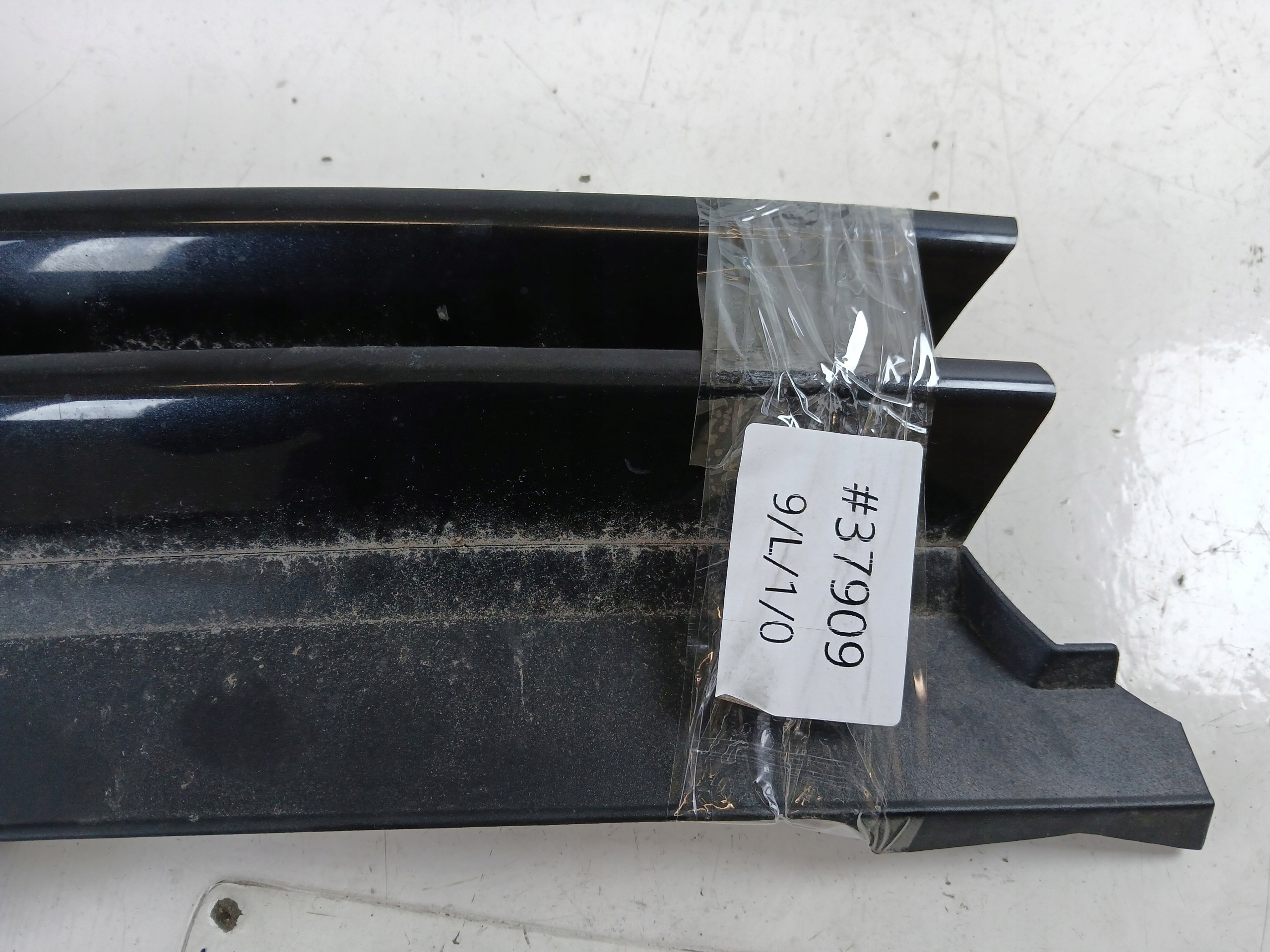 VW GOLF IV grill grille radiator black