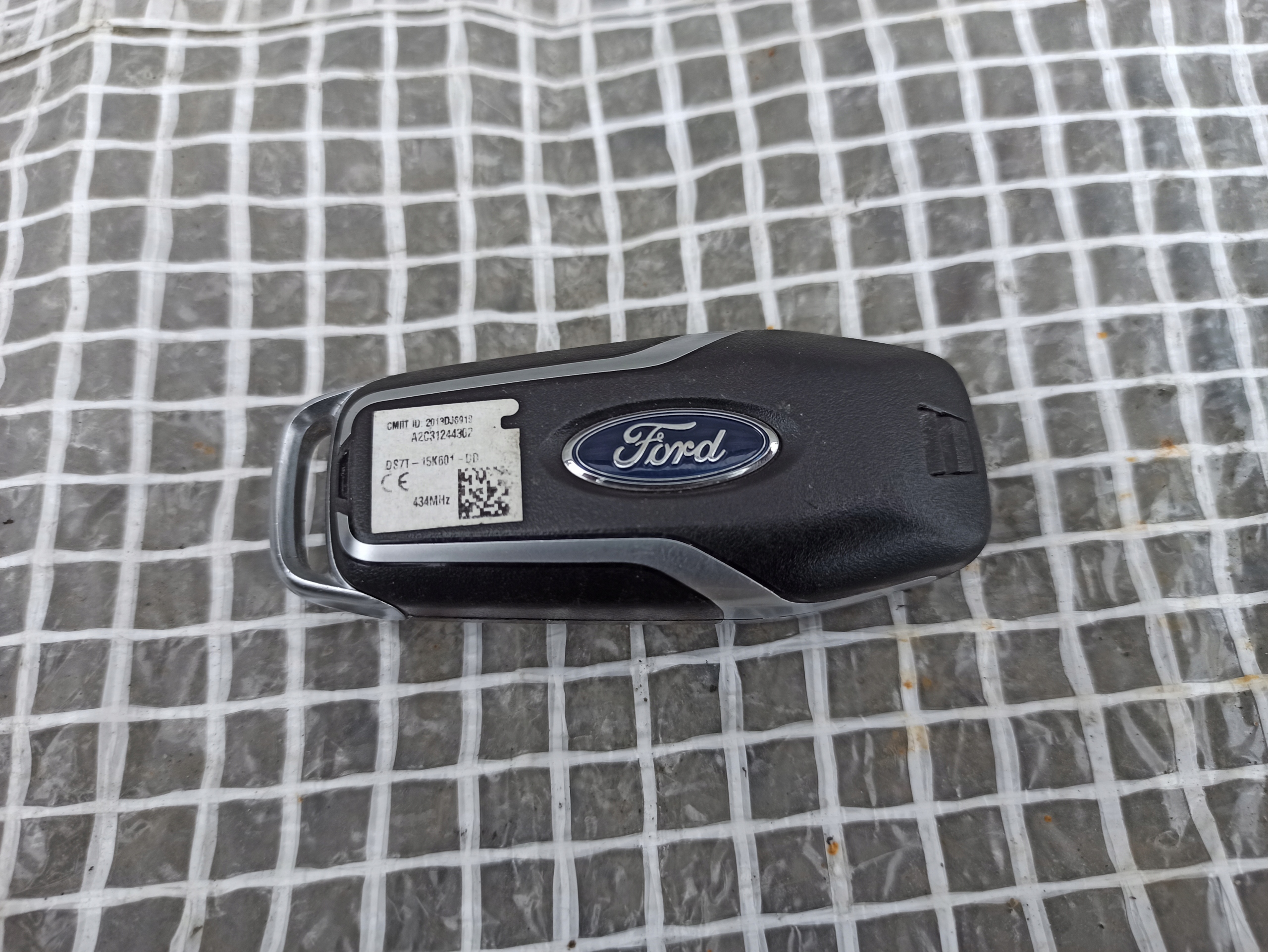 FORD MONDEO MK5 MKV KLUCZYK KLUCZ KEYLESS PILOT DS7T-15K601-DD IGŁA ŁADNY Jakość części (zgodnie z GVO) O - oryginał z logo producenta pojazdu (OE)