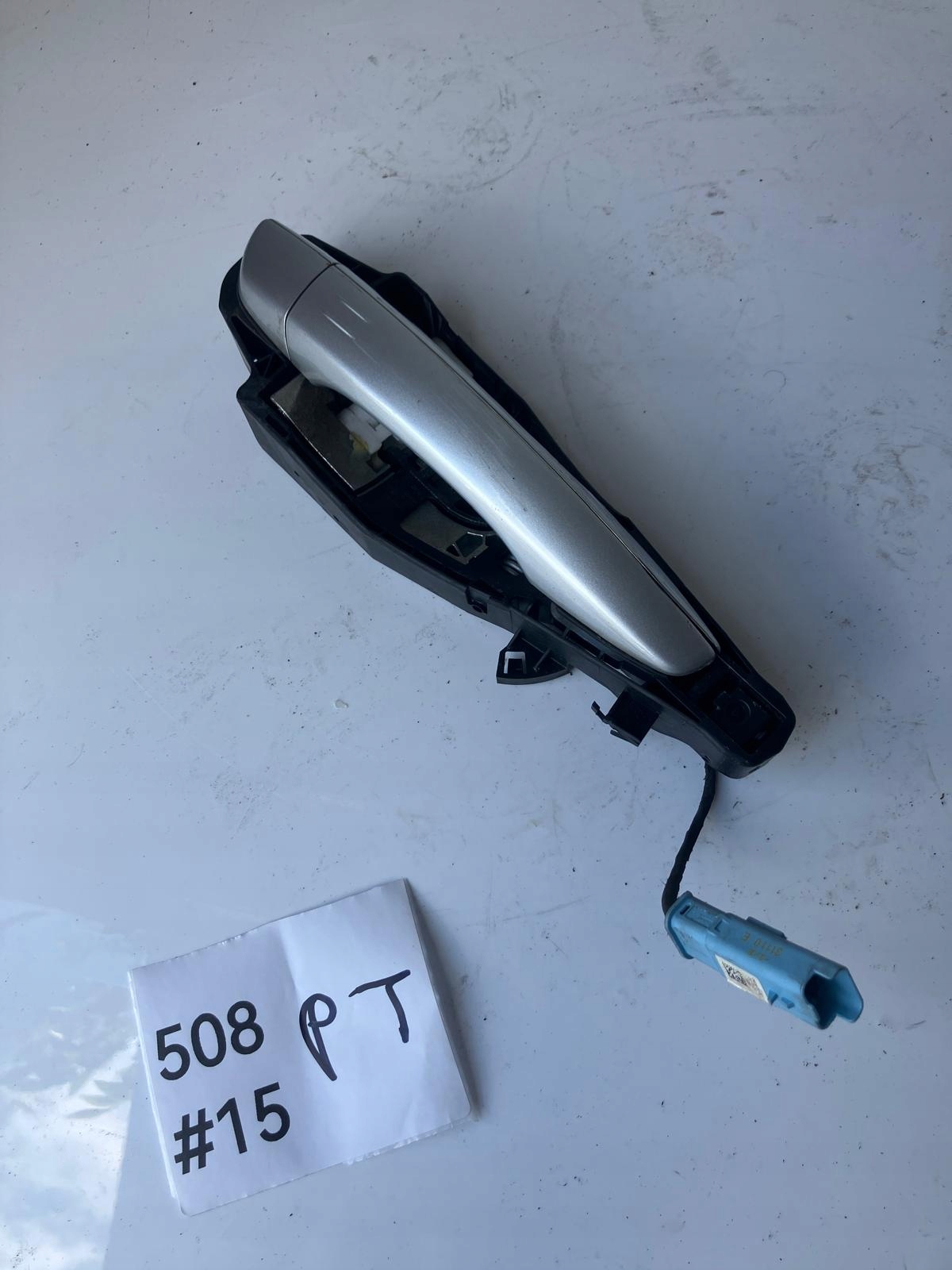 handle door right rear part KEYLESS CHROM PEUGEOT 508 and EZRC