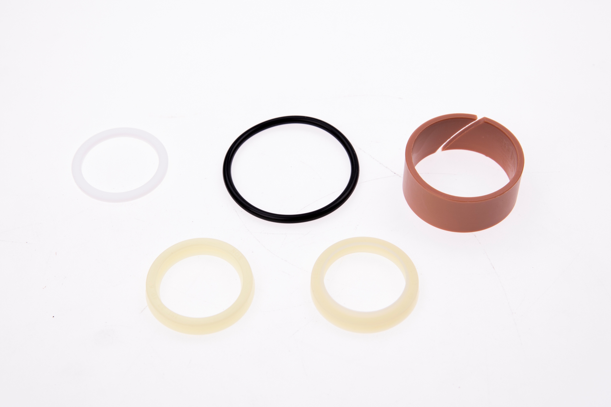 KOMPLET USZCZELEK CYLINDRA PODNOSZENIA WÓZEK WIDŁOWY (1-1,8T) R TRIPLEX