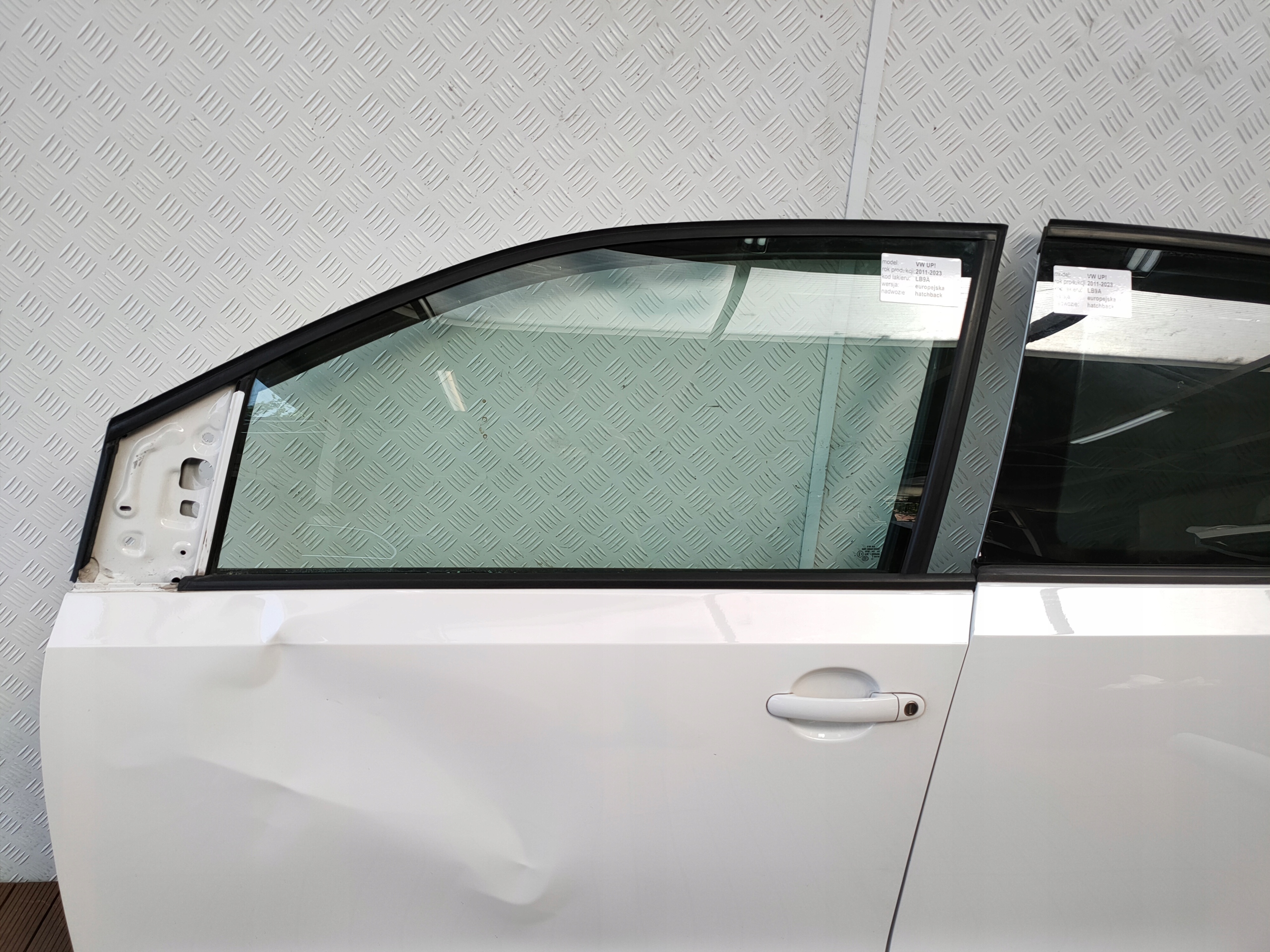 VW UP SKODA CITIGO SEAT MI 11-22 5D door front left front LB9A