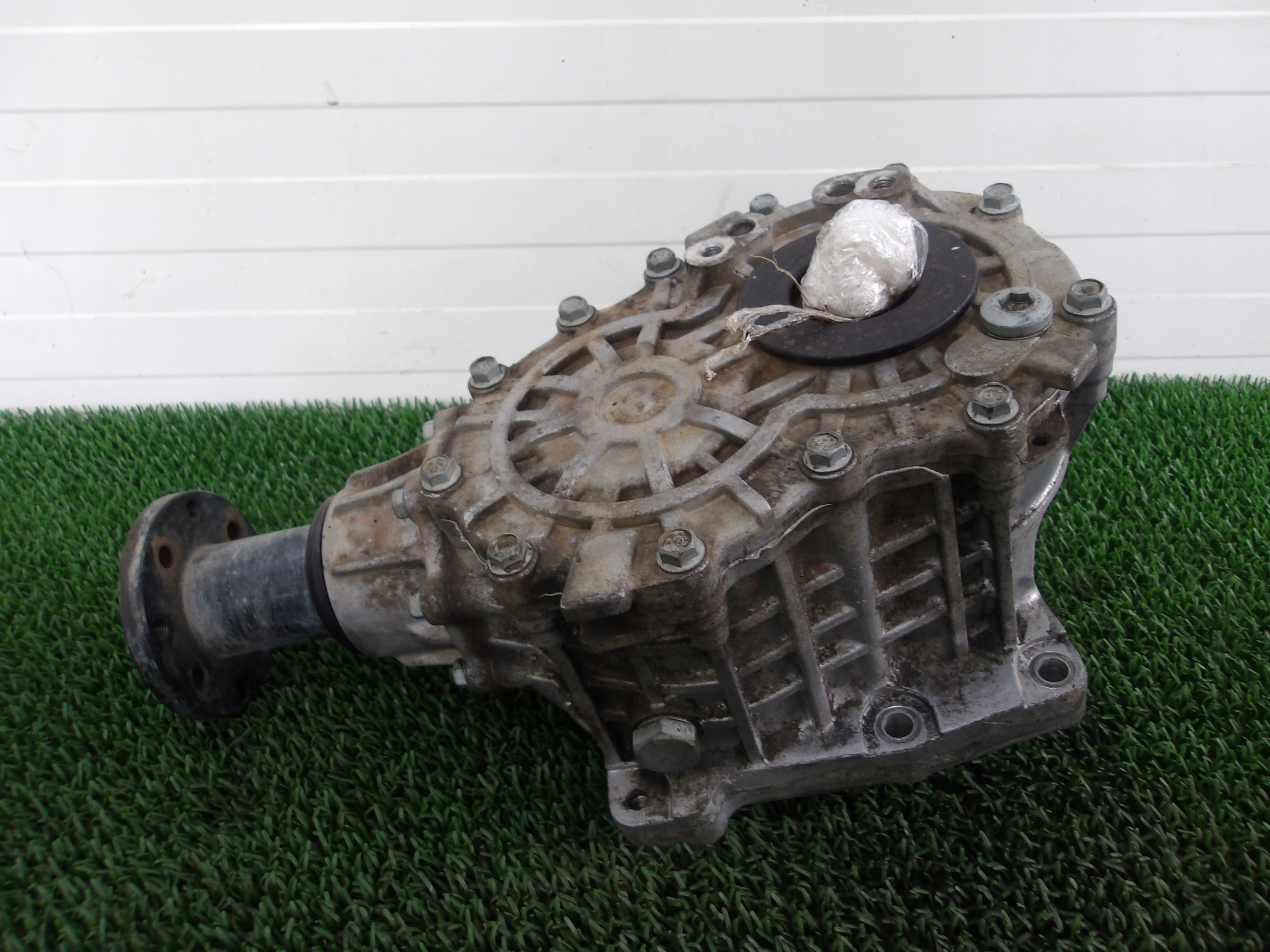 SANTA FE II 06-12 2.2 CRDI differential front AUTOMAT OE