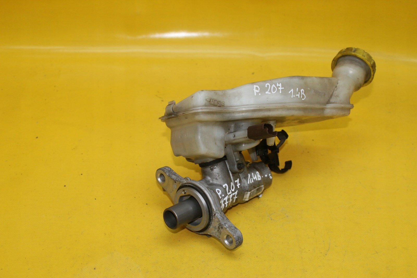 peugeot oe 32067093K