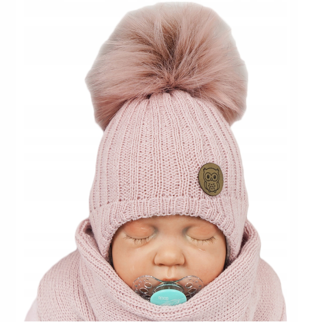 

Komplet zimowy Sówka różowy pompon czapka+komin 44