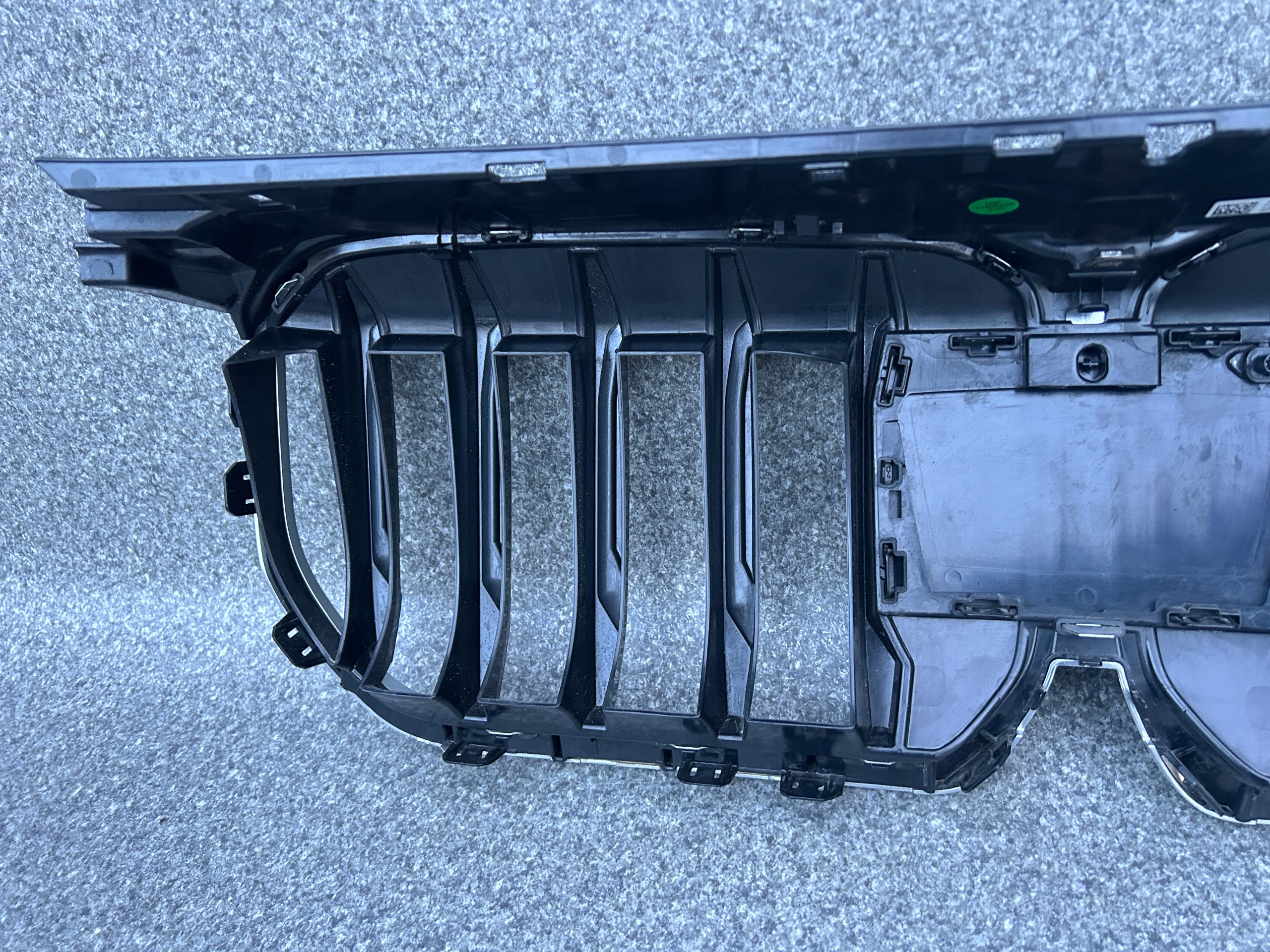 BMW X1 U11 Kühlergrill FRONTGRILL Kühlergitter 9880301 - Thumbnail 6