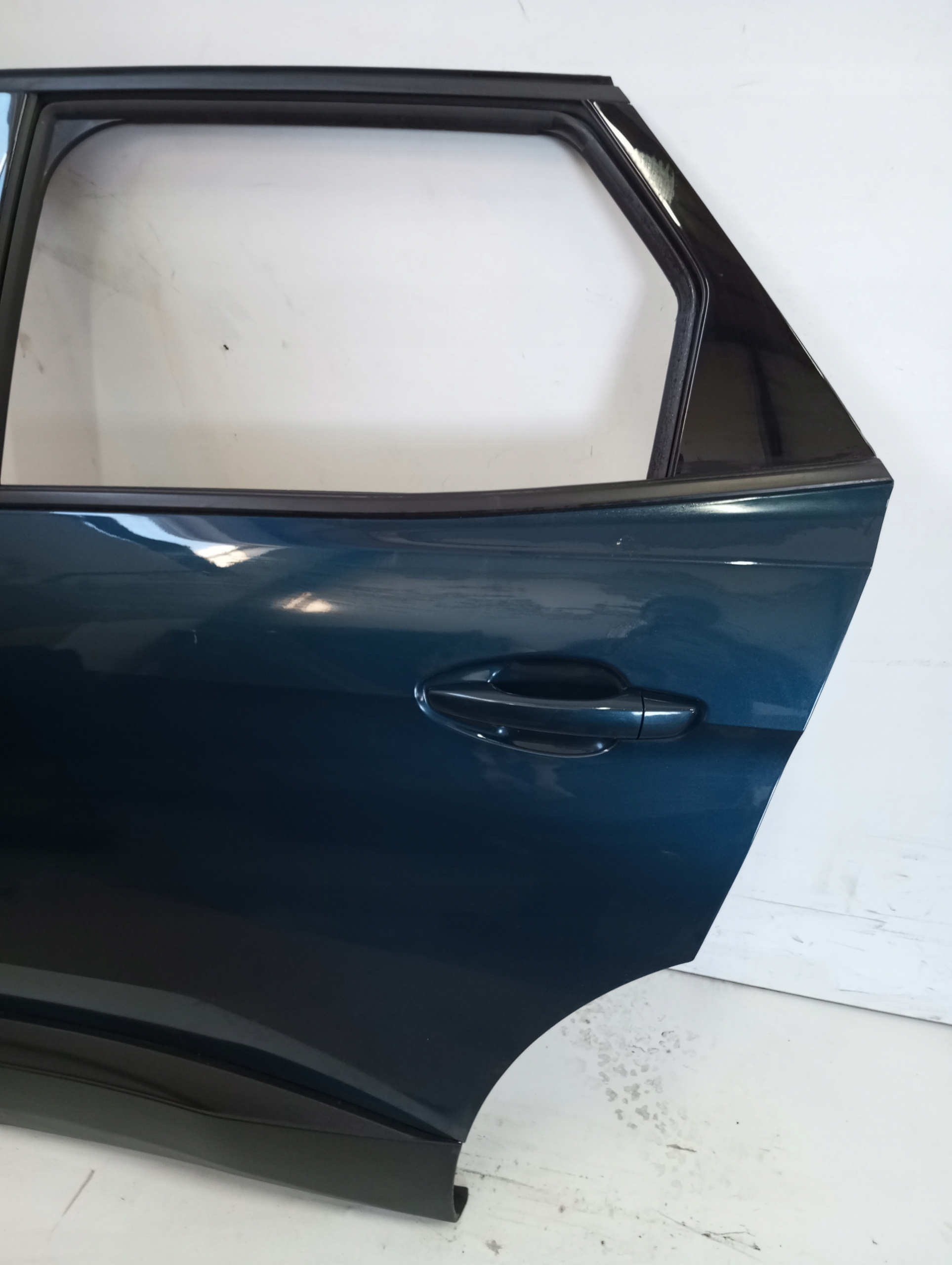 door left rear. PEUGEOT 3008 BSZ