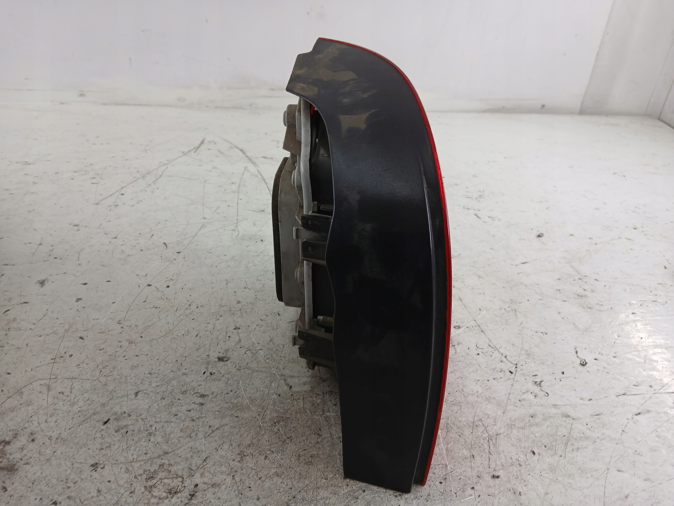 VW POLO 9N light right rear part