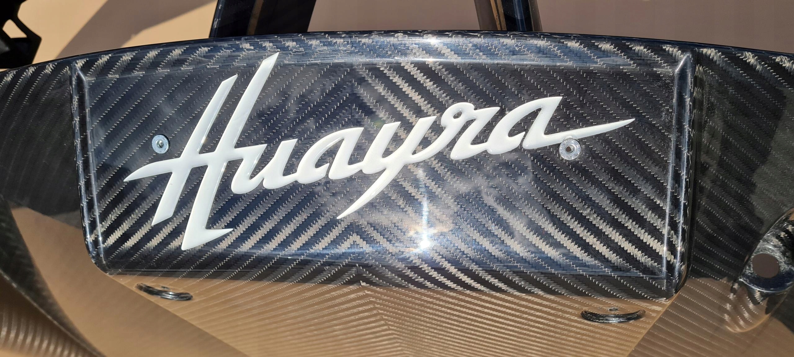 Pagani Huayra coupe nárazník carbon předek