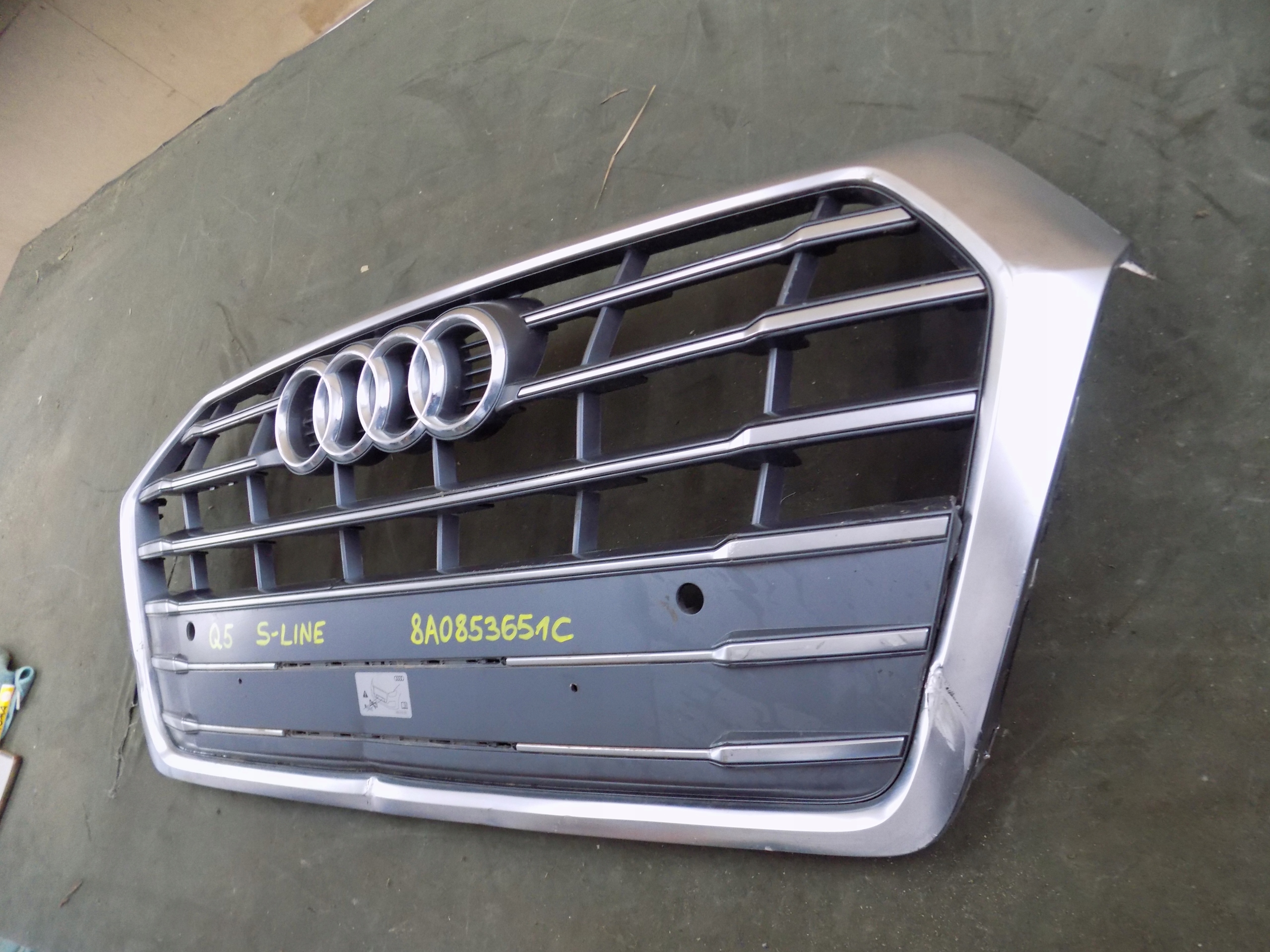 Audi Q5 Kühlergrill FRONTGRILL Kühlergitter 8A0853651C - Thumbnail 5