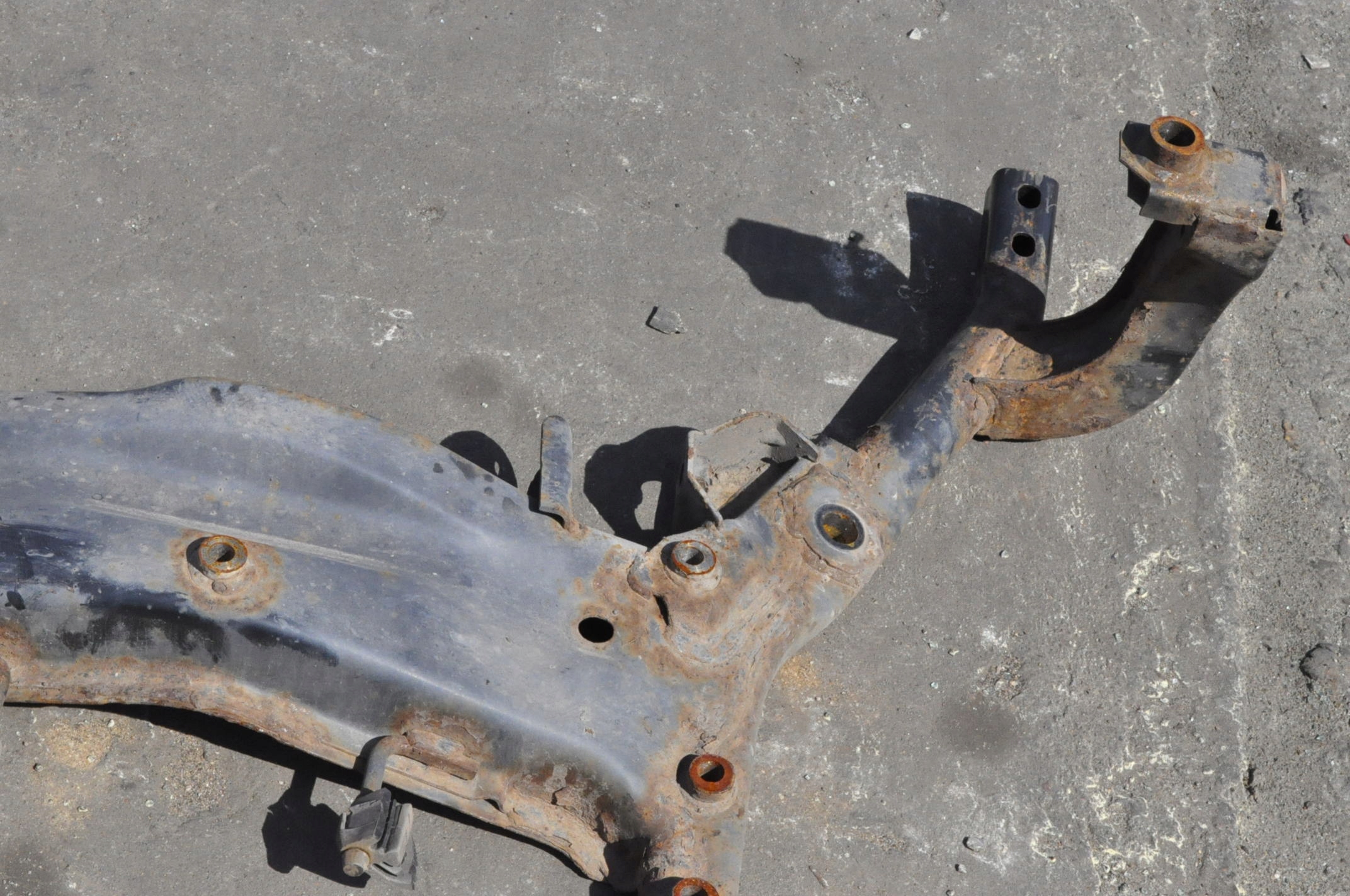 MINI R56 SANKI ZAWIESZENIA WÓZEK PRZÓD Typ samochodu Samochody osobowe