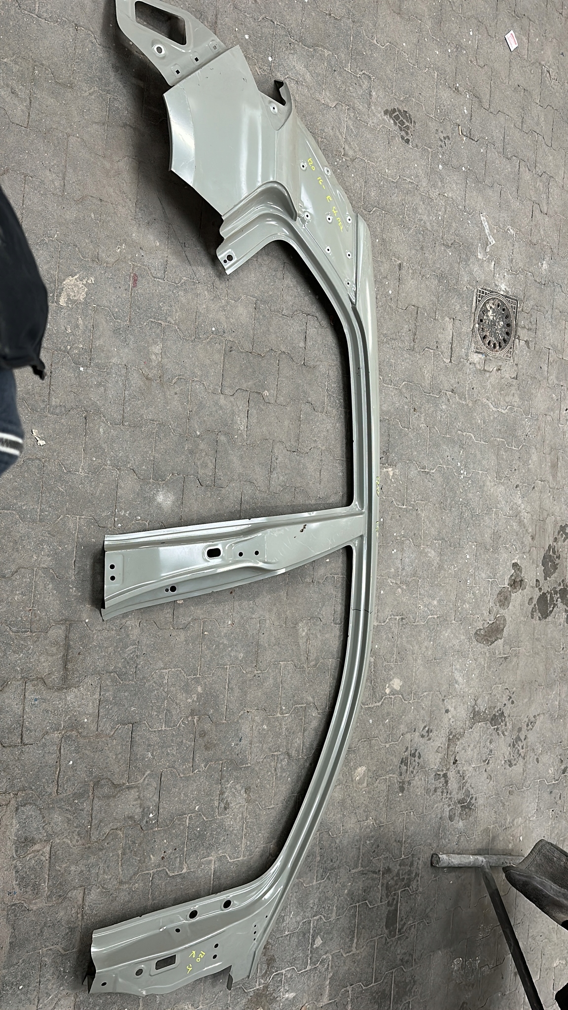 HYUNDAI I20 2016-кузов правий