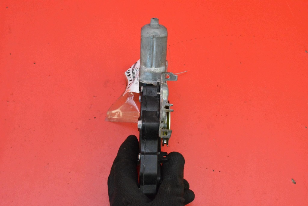mini motor DOCIAG door right front LEXUS LS 4 IV LS600H 06-09