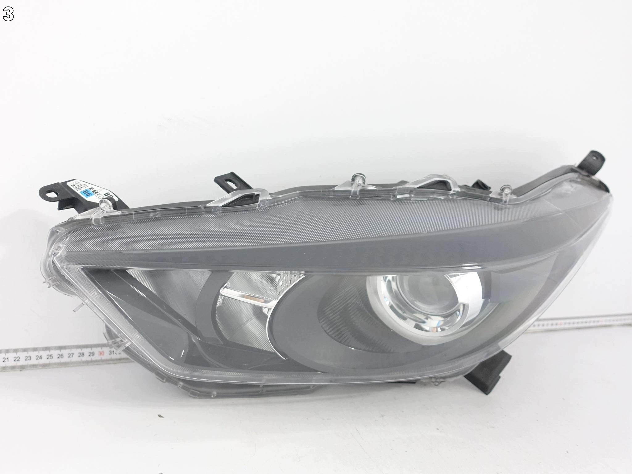 TOYOTA YARIS IV 4 XP210 20- light normal lens left front EUROPA