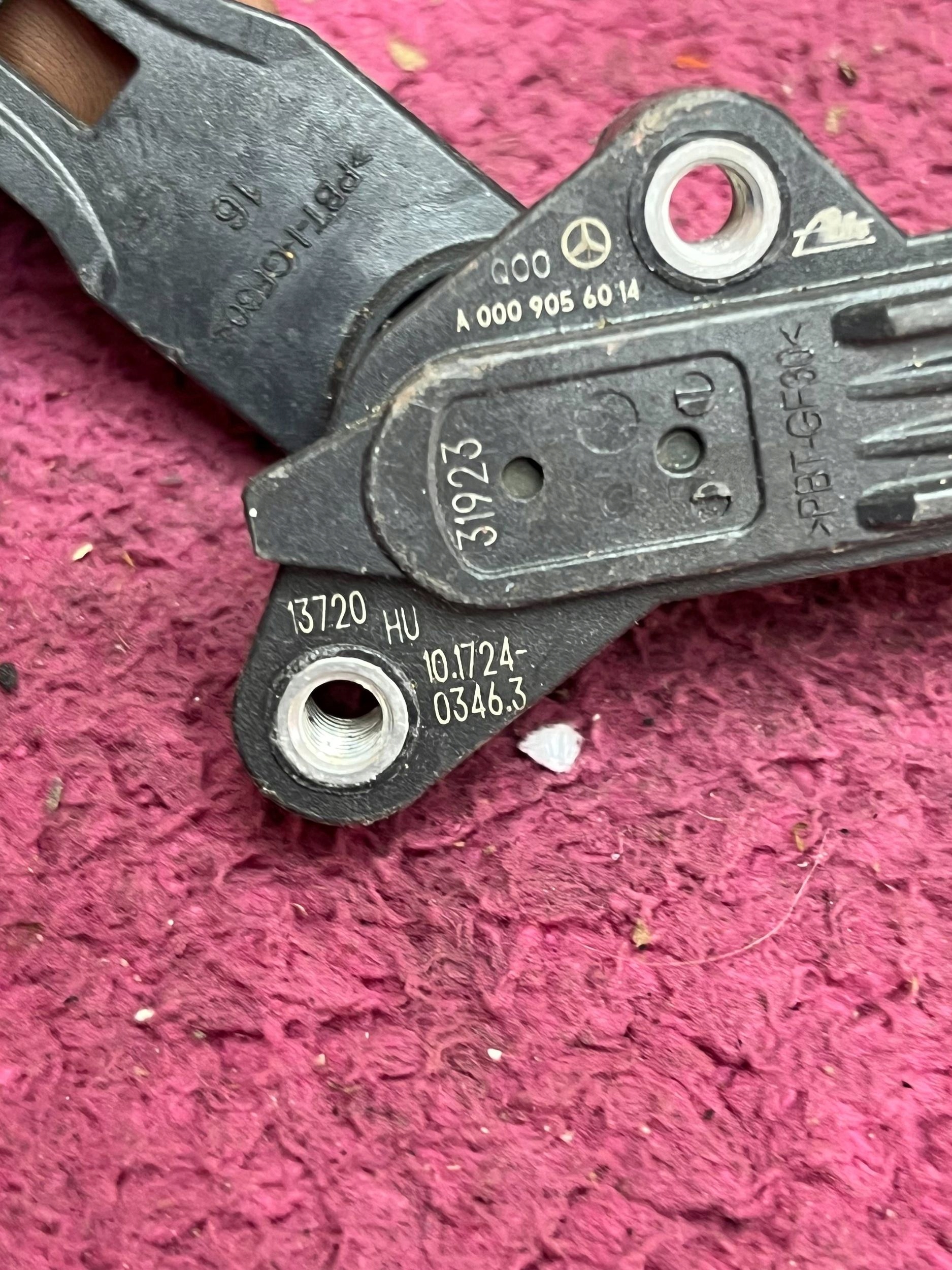 Sensor Mercedes-Benz A W176 0009056014 Original