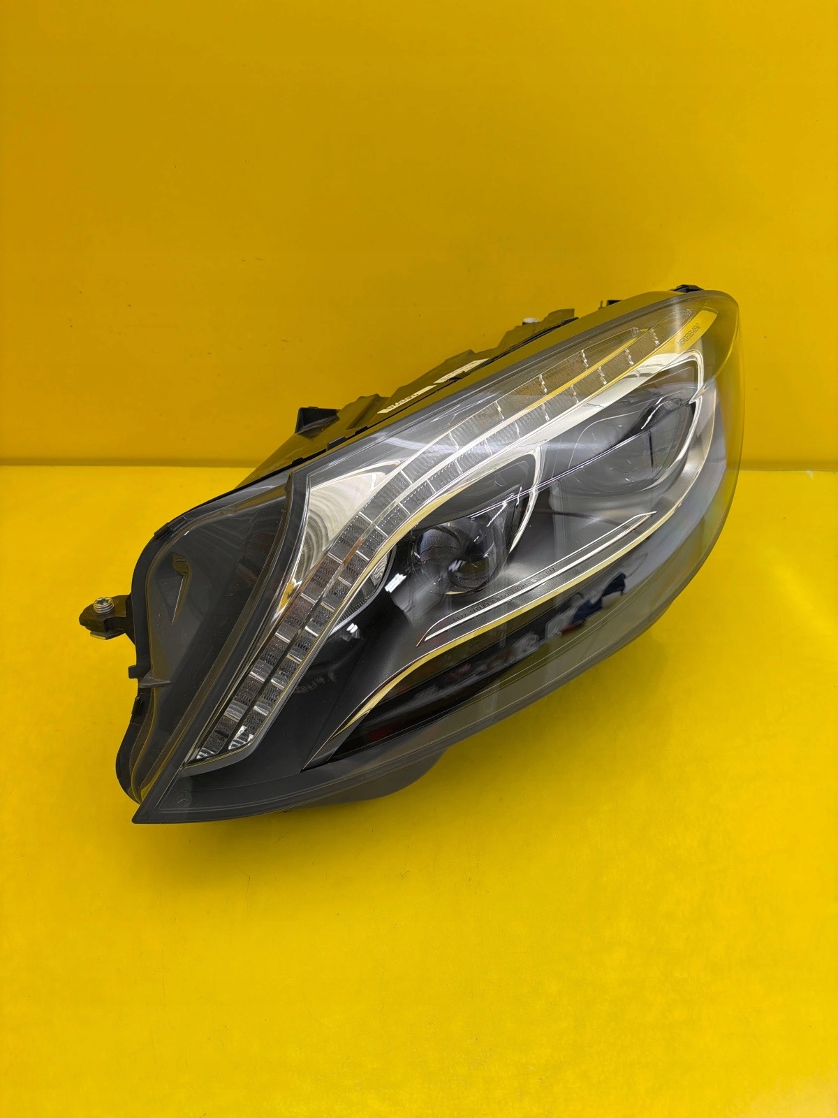 light left front Mercedes S s-class W222 ILS Full Led A2229060702