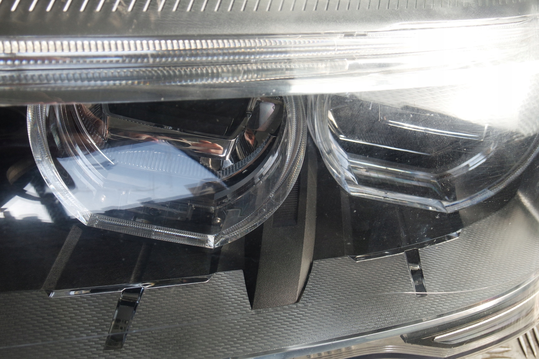 LEWA LAMPA PRZOD BMW X5 F15 ADAPTIV LED Producent części BMW OE