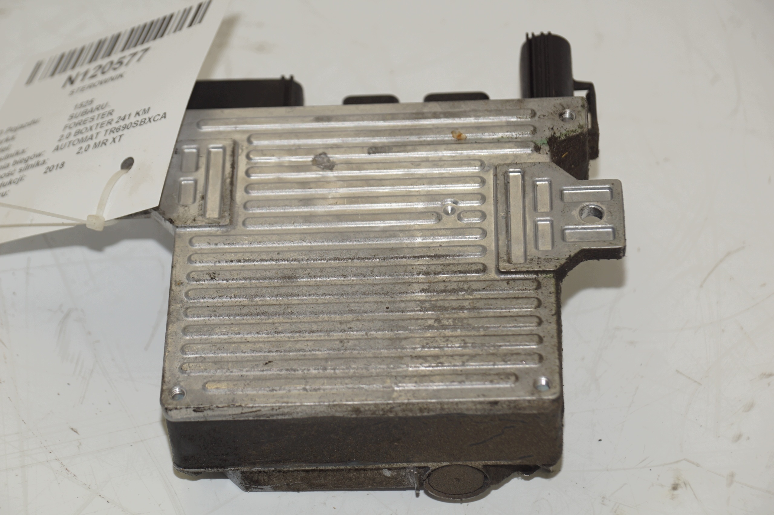unité de commande électronique uce 34710SG161 SUBARU FORESTER XT