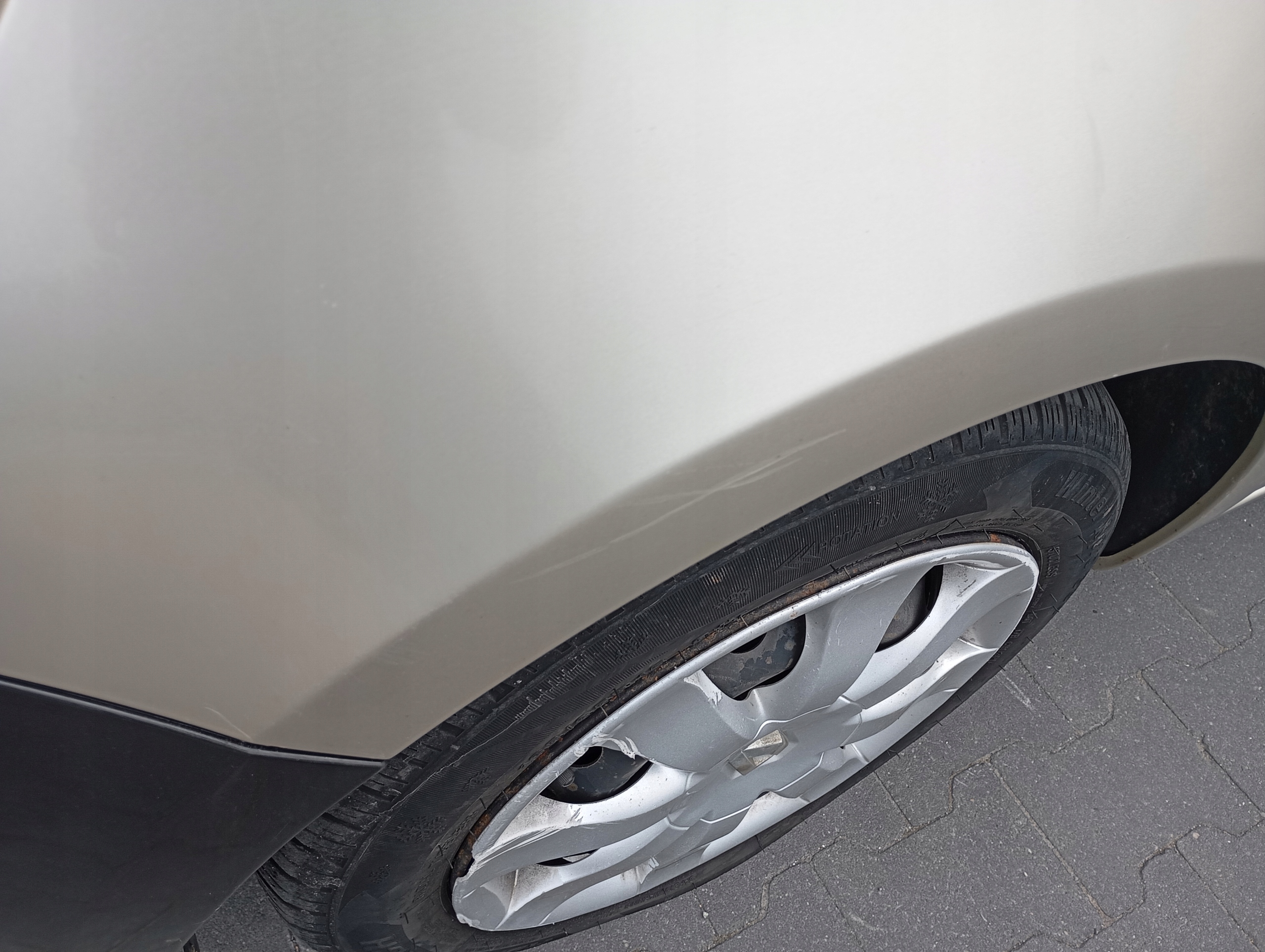 RENAULT CLIO 3 III 185 front bumper fender bonnet light REFLEKTOR