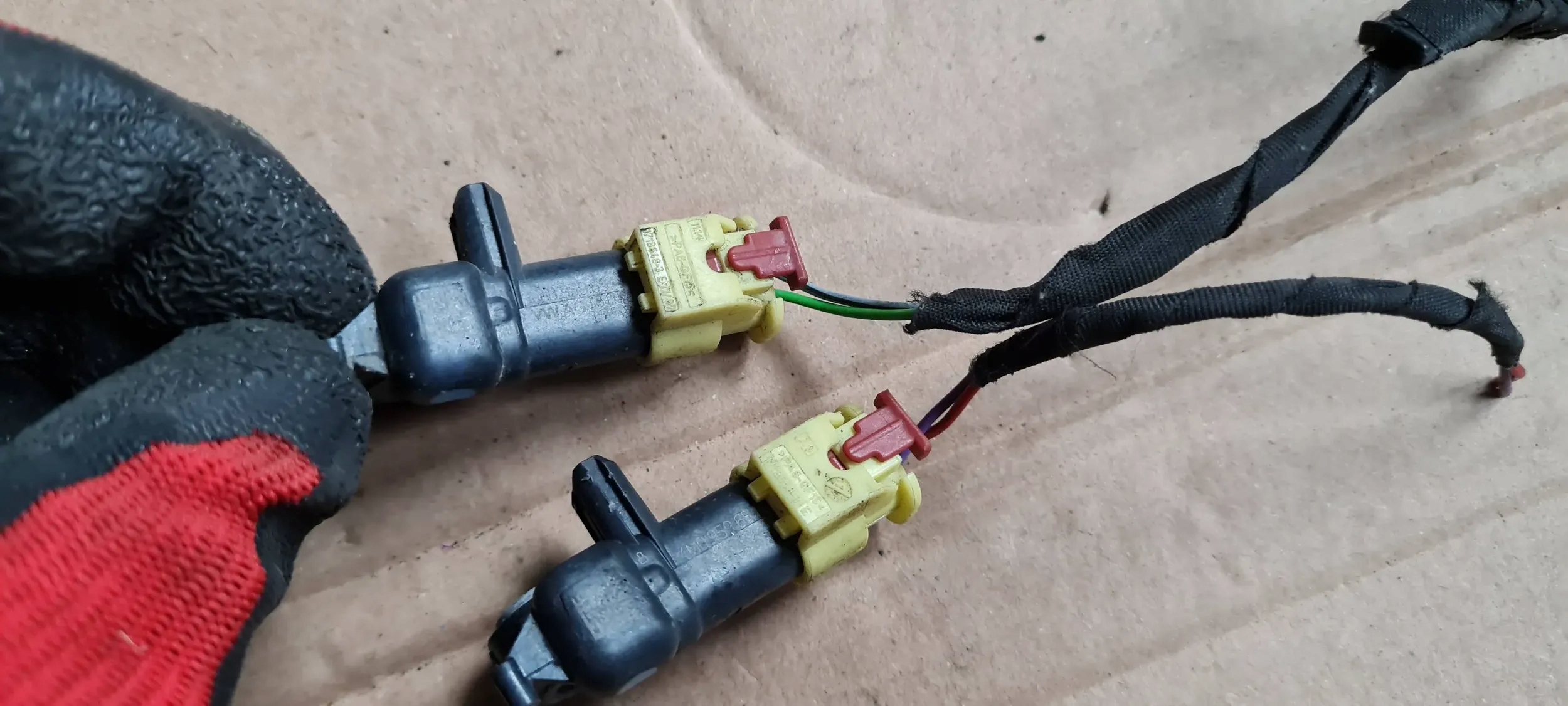 A5 8W S5 impact sensor connecting spoiler 4M0959651 A4 B8 8W S4