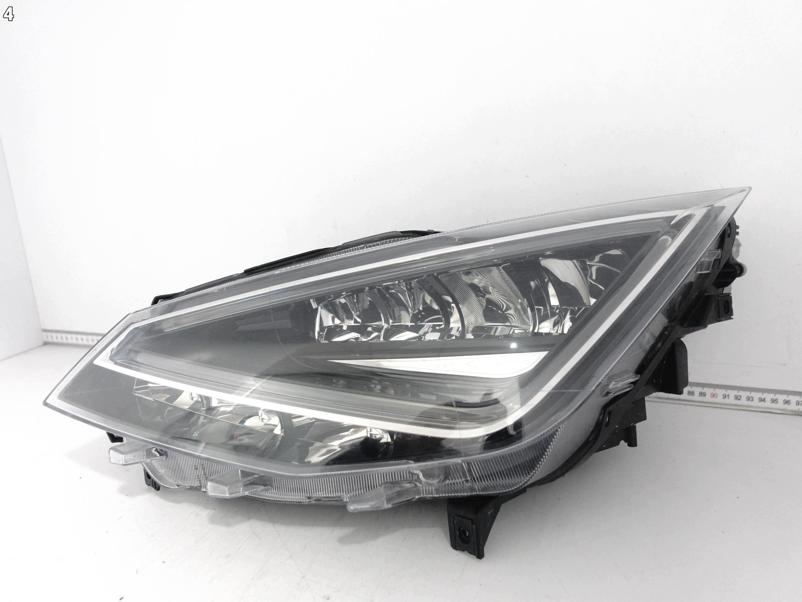 SEAT IBIZA V 5 6F1 6F0 ARONA 17-21 light FULL LED left front EUROPA
