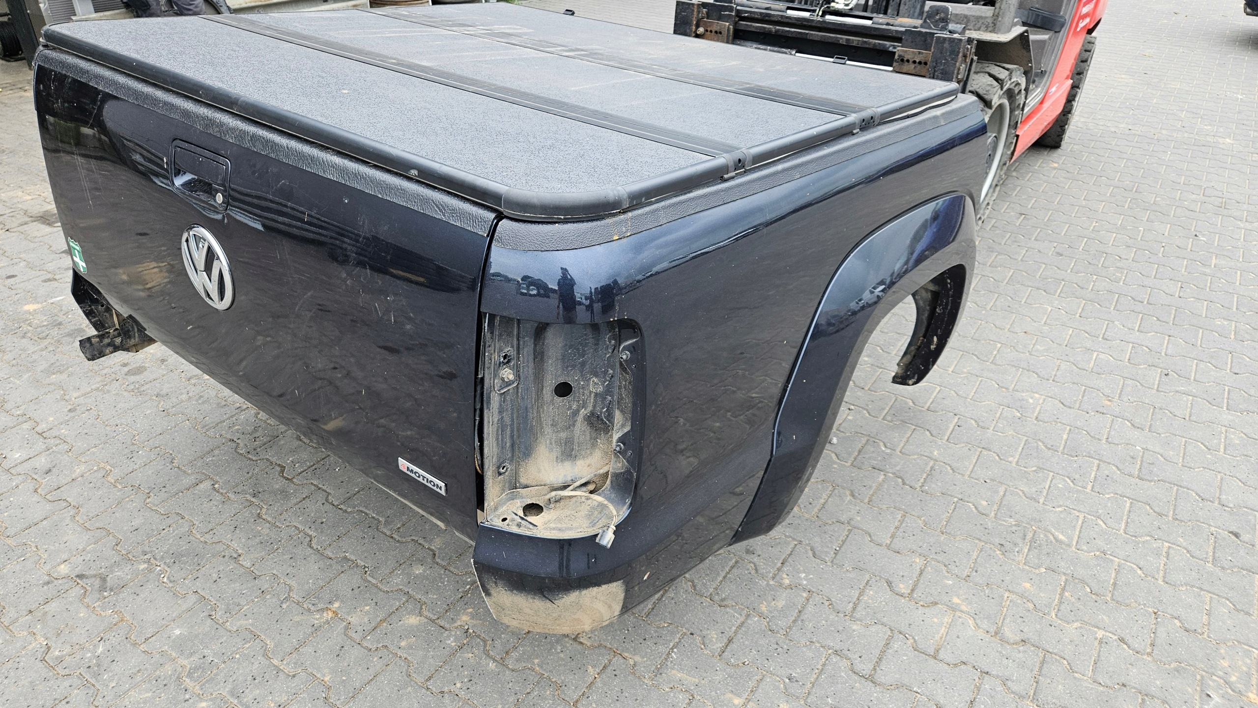 VW AMAROK PAKA ZABUDOWA complete gearbox loading colour LT5U