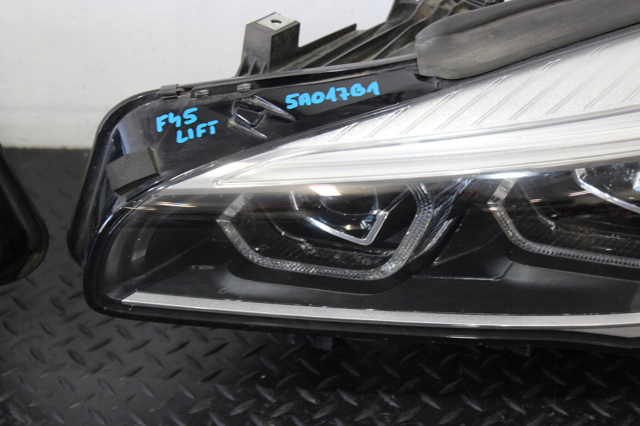 lights front front LED 5A017B2 5A017B1 BMW 2 F45 ACTIVE TOURER LIFT