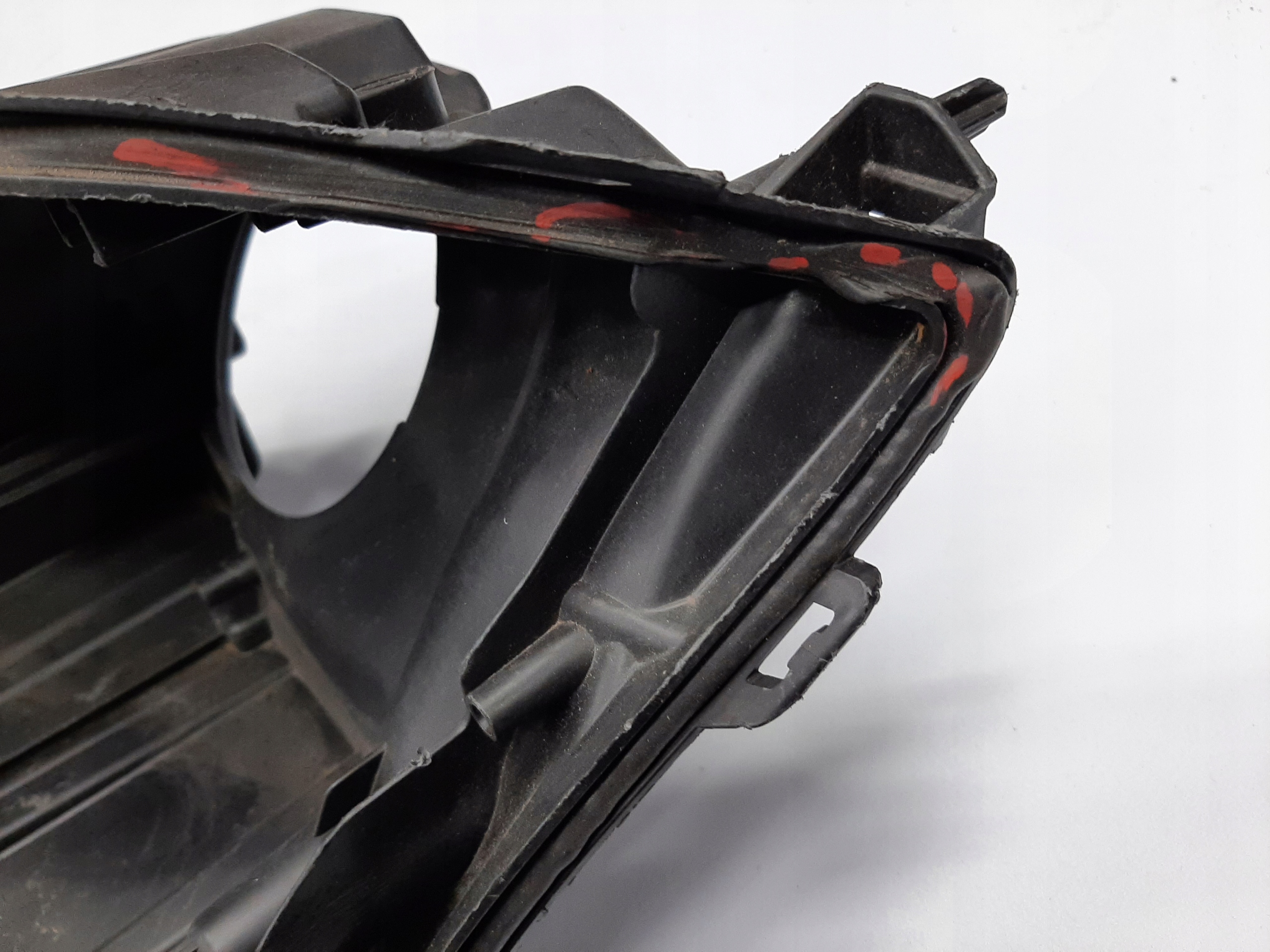 JAGUAR XF F-PACE 2015- OBUDOWA PUSZKA REFLEKTORA LEWA Producent części Jaguar OE