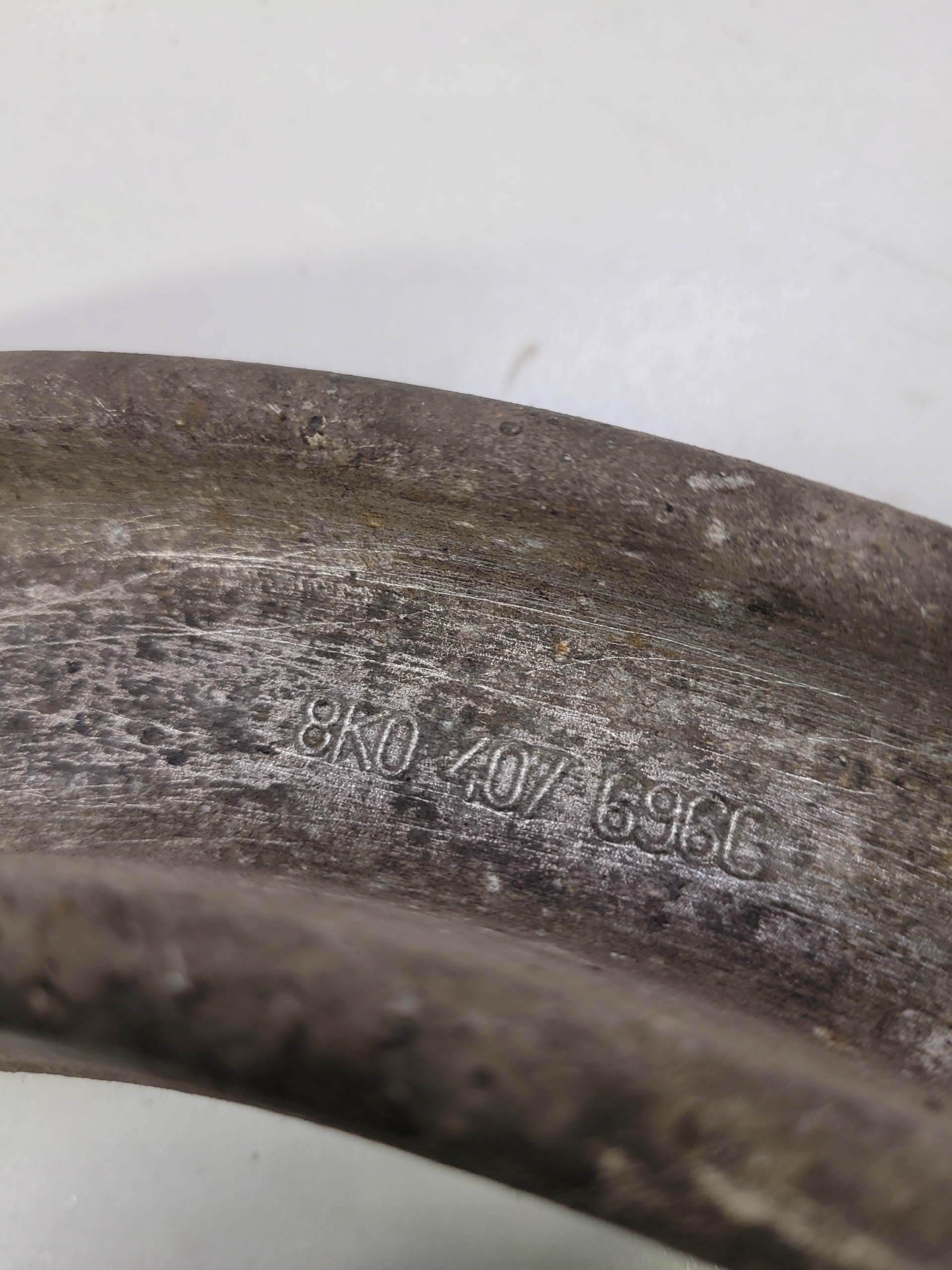 arm right front AUDI A4 A5 Q5 8K0407696C small