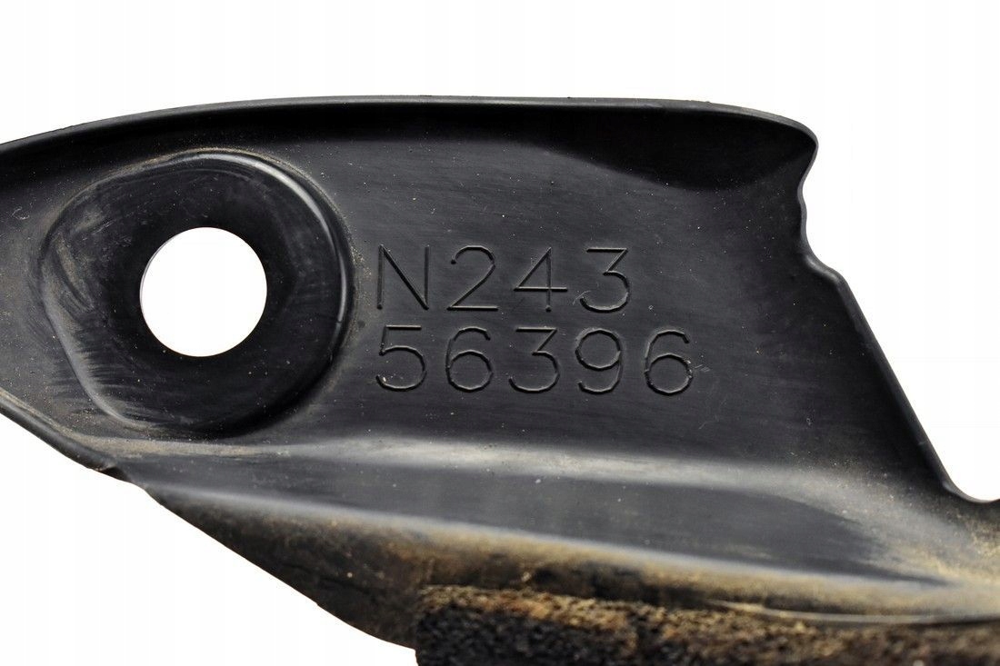 WYGLUSZENIE BLOTNIKA LEWE LISTWA MAZDA MX5 ND 15 Car type Passenger cars