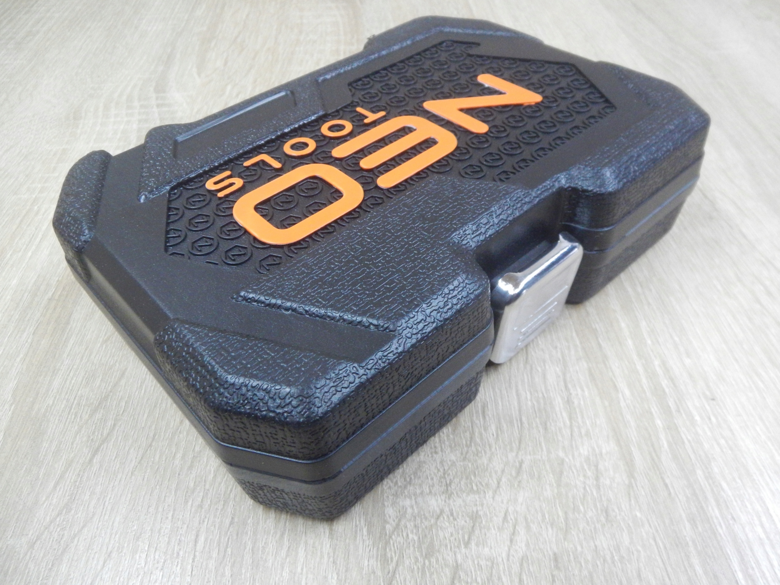 B4303980459a81761c6e86bde4ef