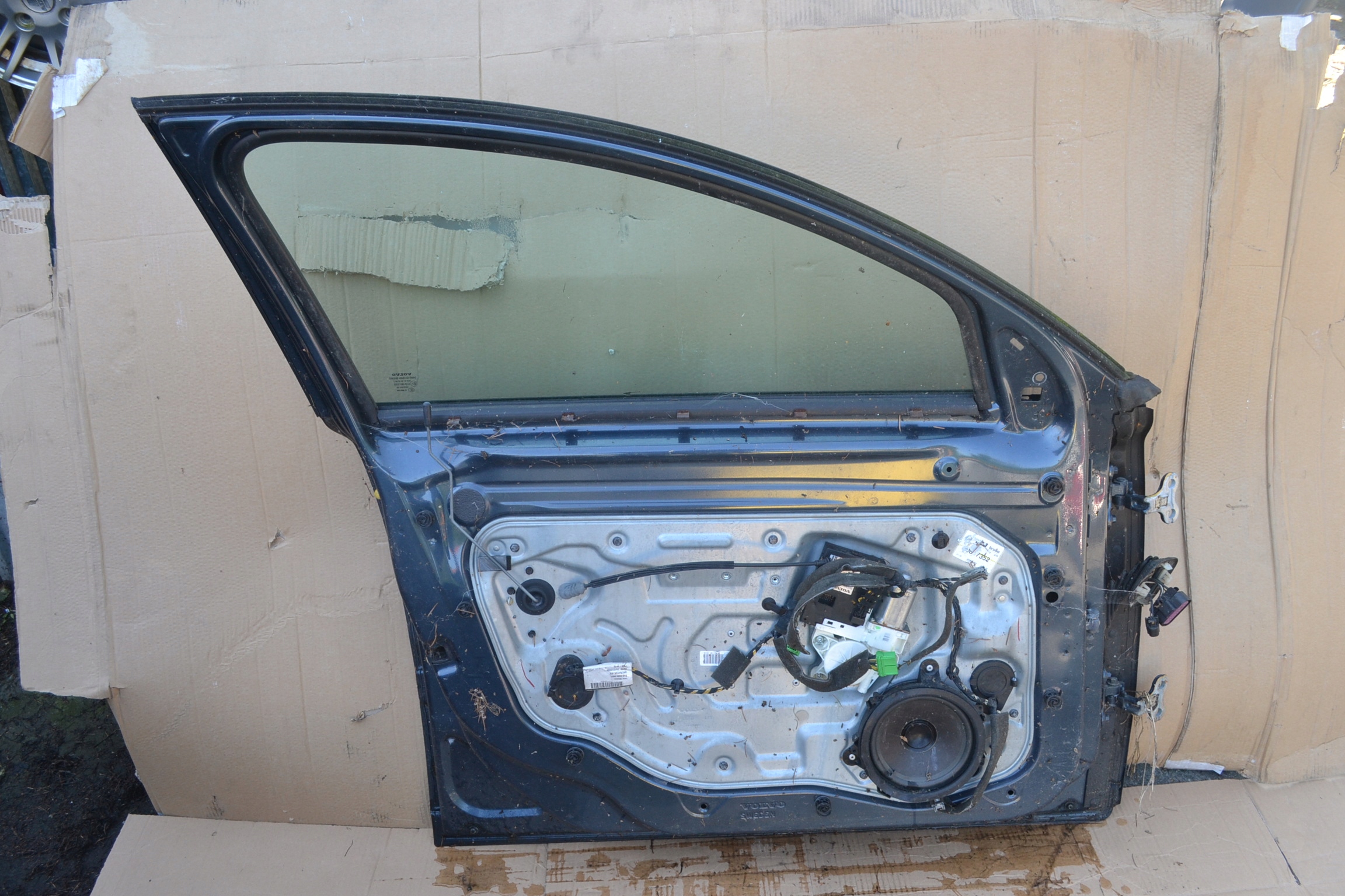 VOLVO V50 S40 II door left front complete
