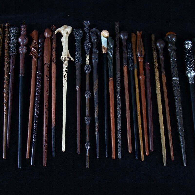 MAGICZKA RÓŻDŻKA ALBUS DUMBLEDORE HARRY POTTER METALOWY RDZEŃ NOWOŚĆ Marka inny