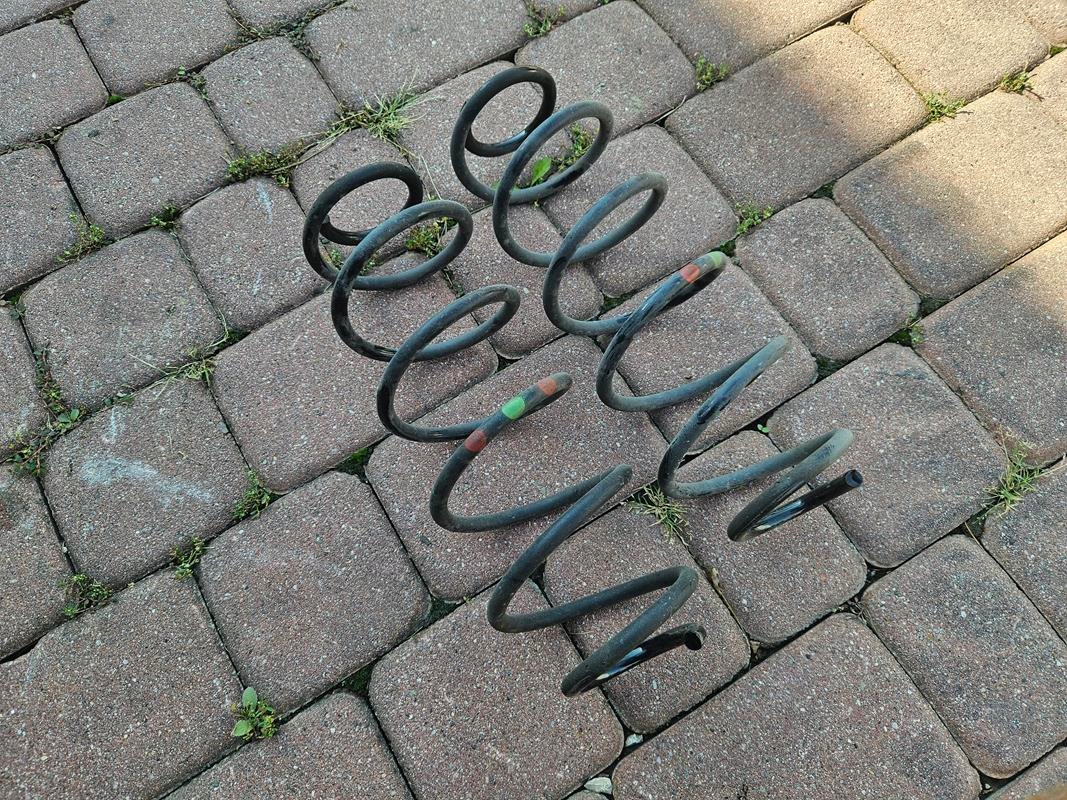 spring rear part rear springing Opel Corsa F
